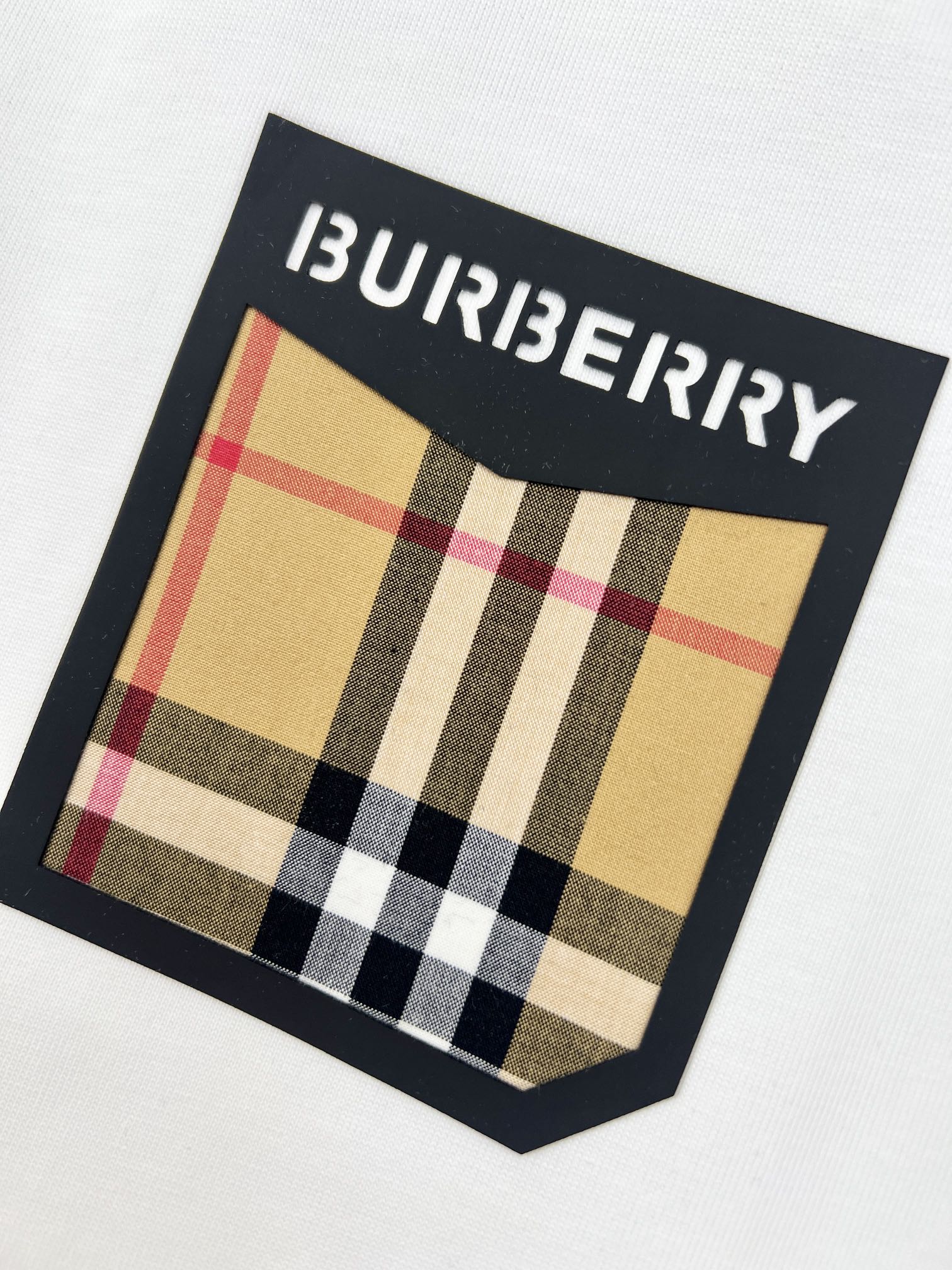 Burberry巴宝莉2024ss春夏新款休闲短袖短裤裤套装高端版本！专柜定制面料透气舒适度高细节无可挑