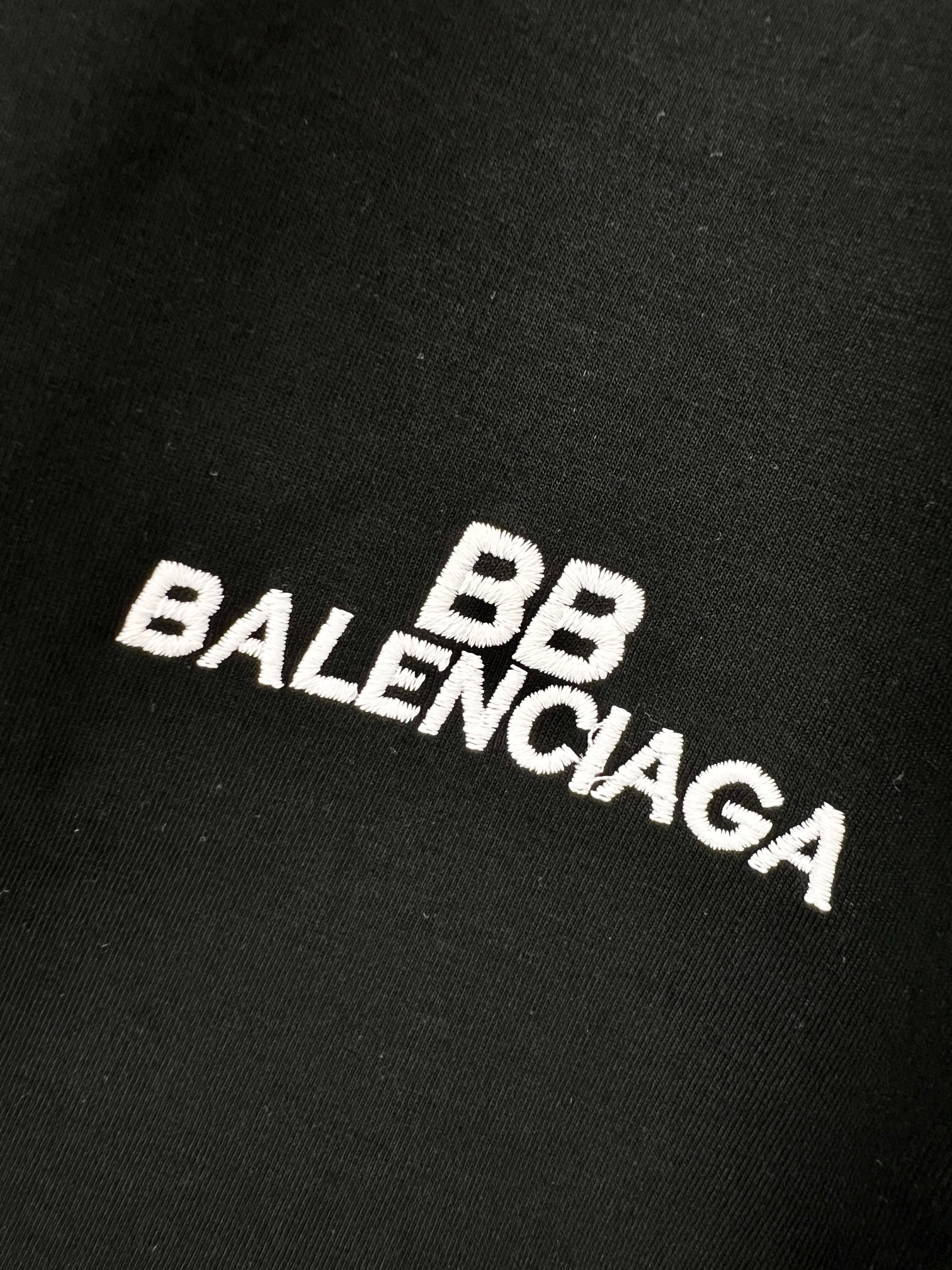 Balenciaga巴黎世家春夏新款休闲短裤春季新品原单专柜休闲裤奢华经典品牌原版LOGO配饰专柜热销款