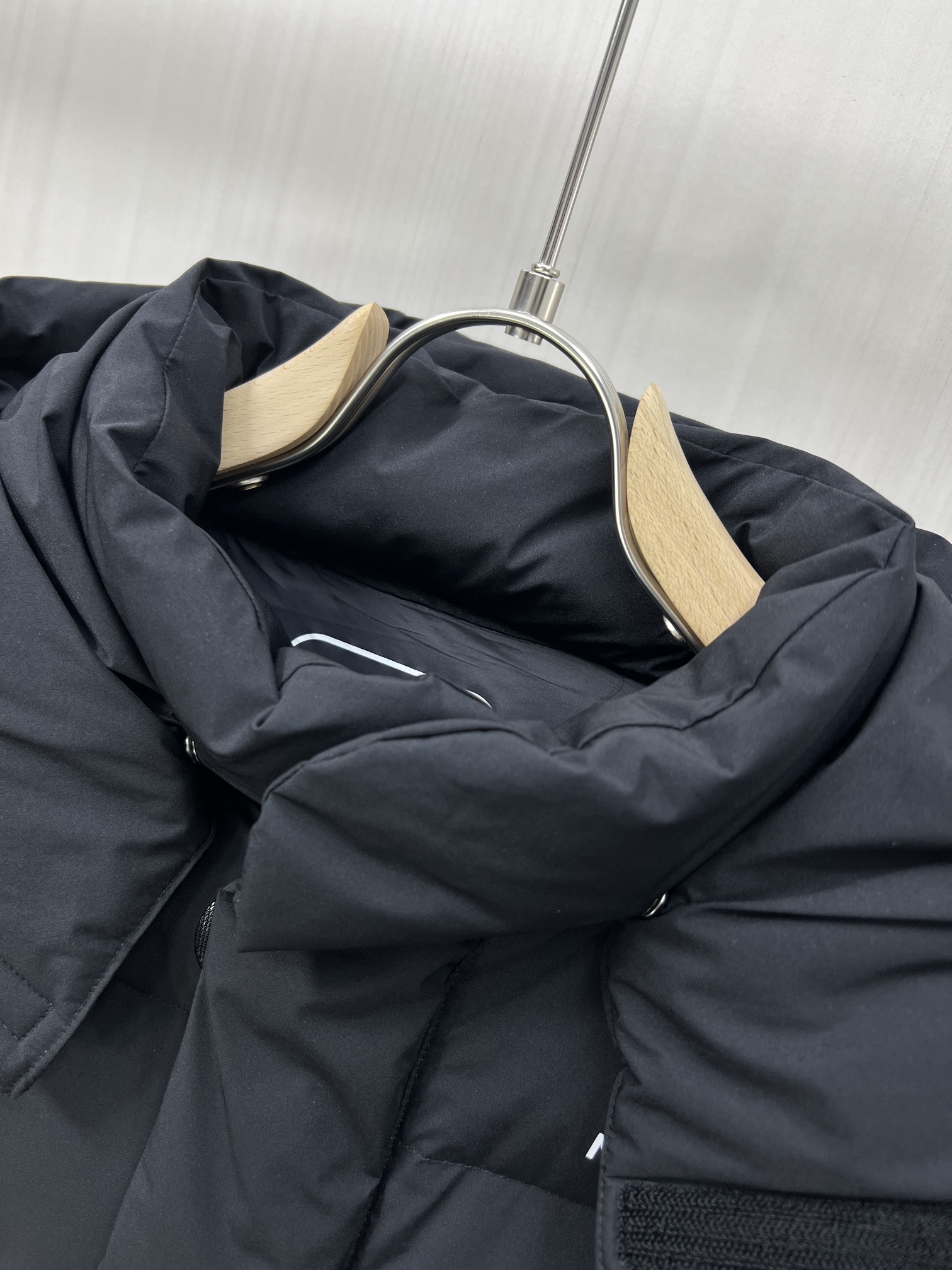 TheNorthFace联名HYKE连帽羽绒服代工厂跟单出品！GORE-TEX专业面料国标广检90%绒蓬