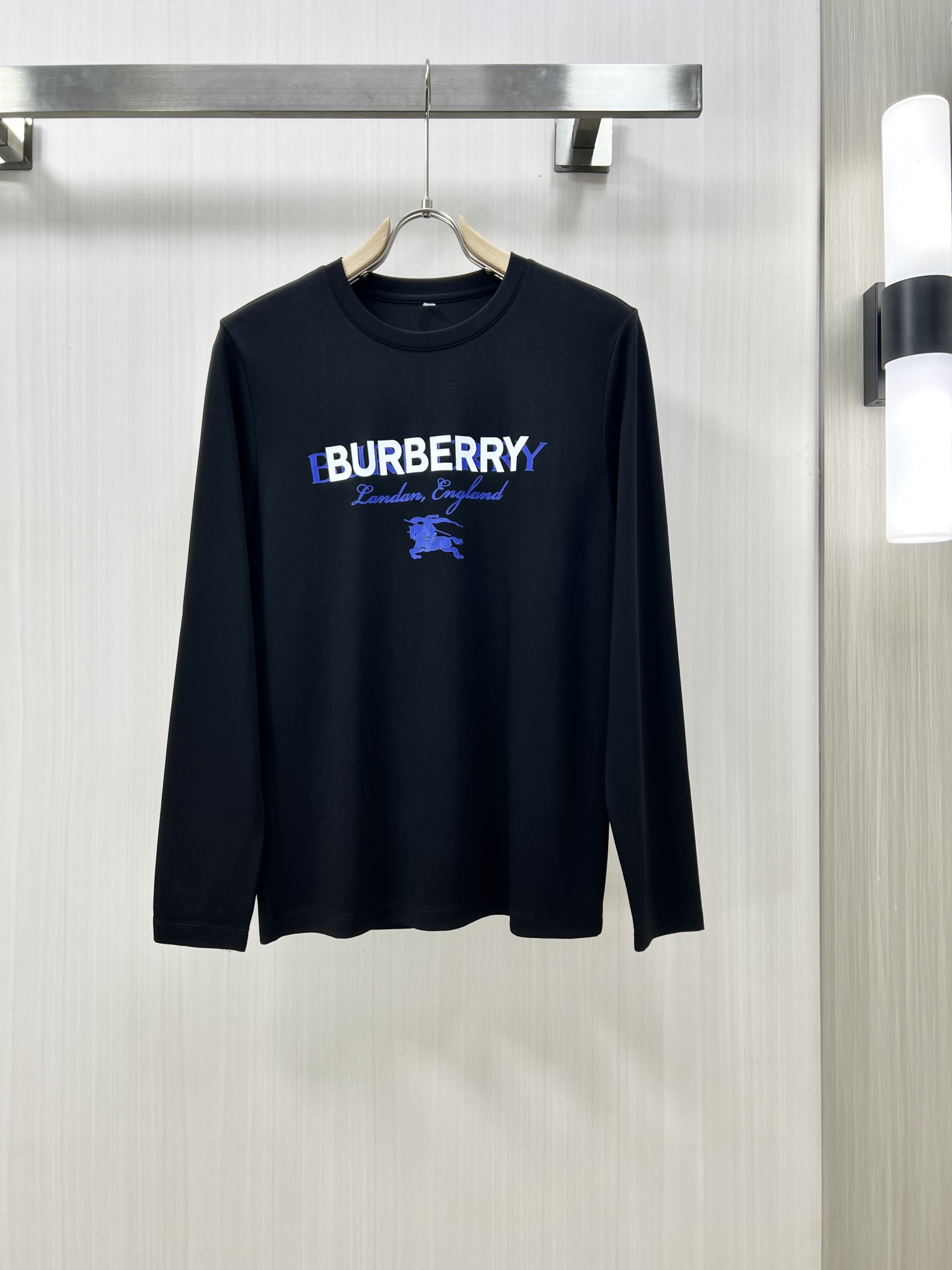 BURBERRY巴宝莉24ss秋冬新款圆领打底衫时尚休闲精选进口高密度面料精致原版logo打造舒适性与透