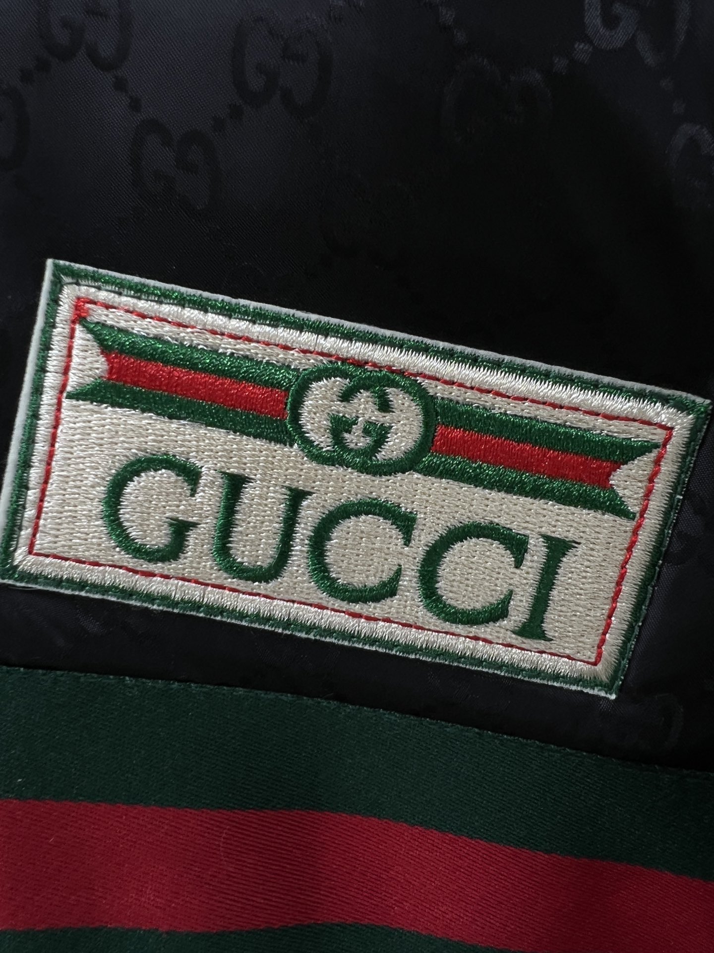 GUCCI古奇独家专供秋冬新款羽绒服贸易公司渠道稀出降温天气必备的保暖单品不论是日常还是户外运动都能穿耐