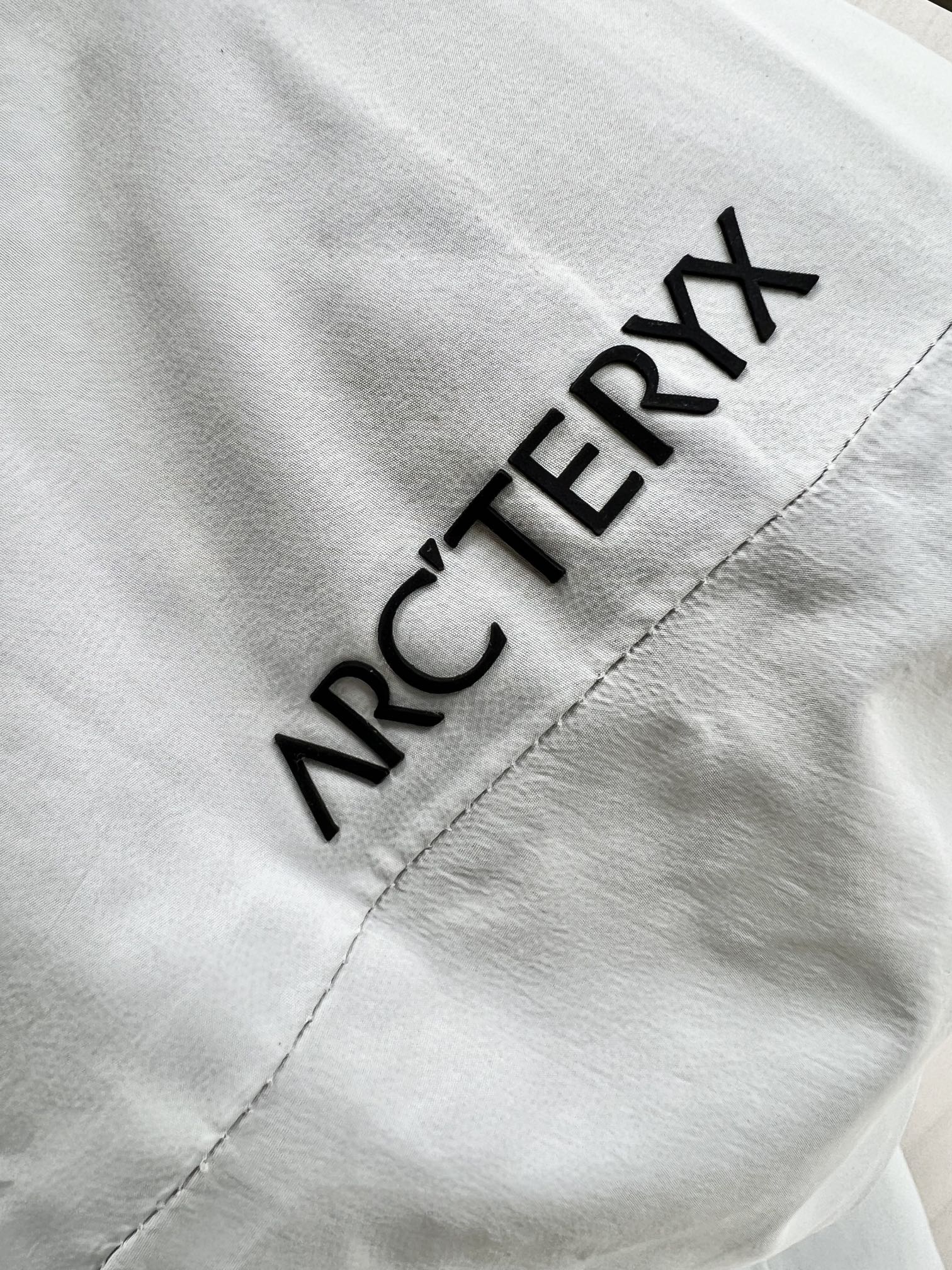 ARCTERYX始祖鸟重磅推荐！务必要抢一件的鸟牌冲锋衣羽绒服来了！！重磅来袭！！专柜上万块的好东西！型