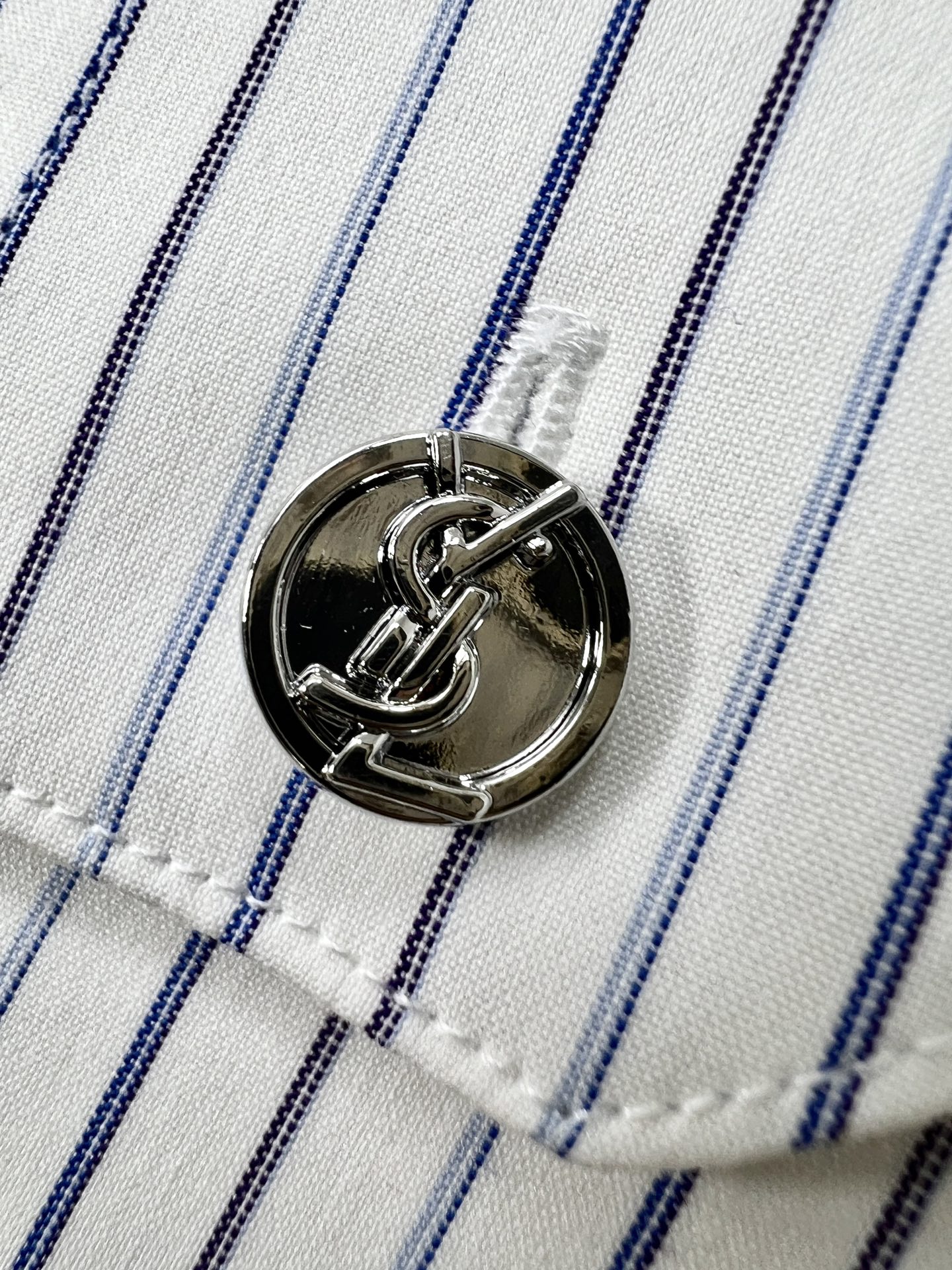 YSL 25 Morning Men’s Shirt: Business and Leisure Essential in Organic Cotton - 图片 8