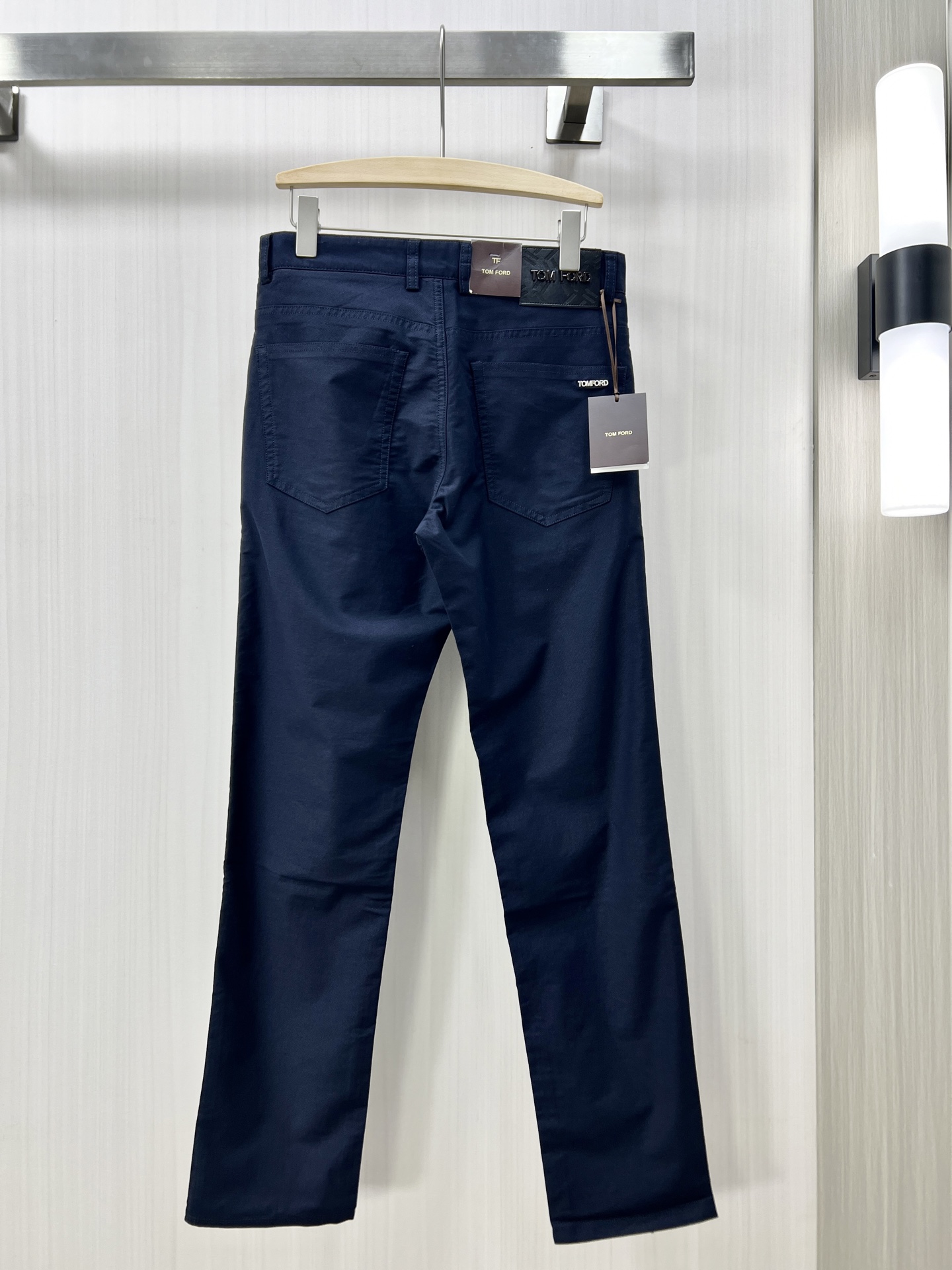 TOM FORD Men’s Fashion Panty-Pants: High Quality Custom Design and Fabric, Size 30-38 - 图片 2