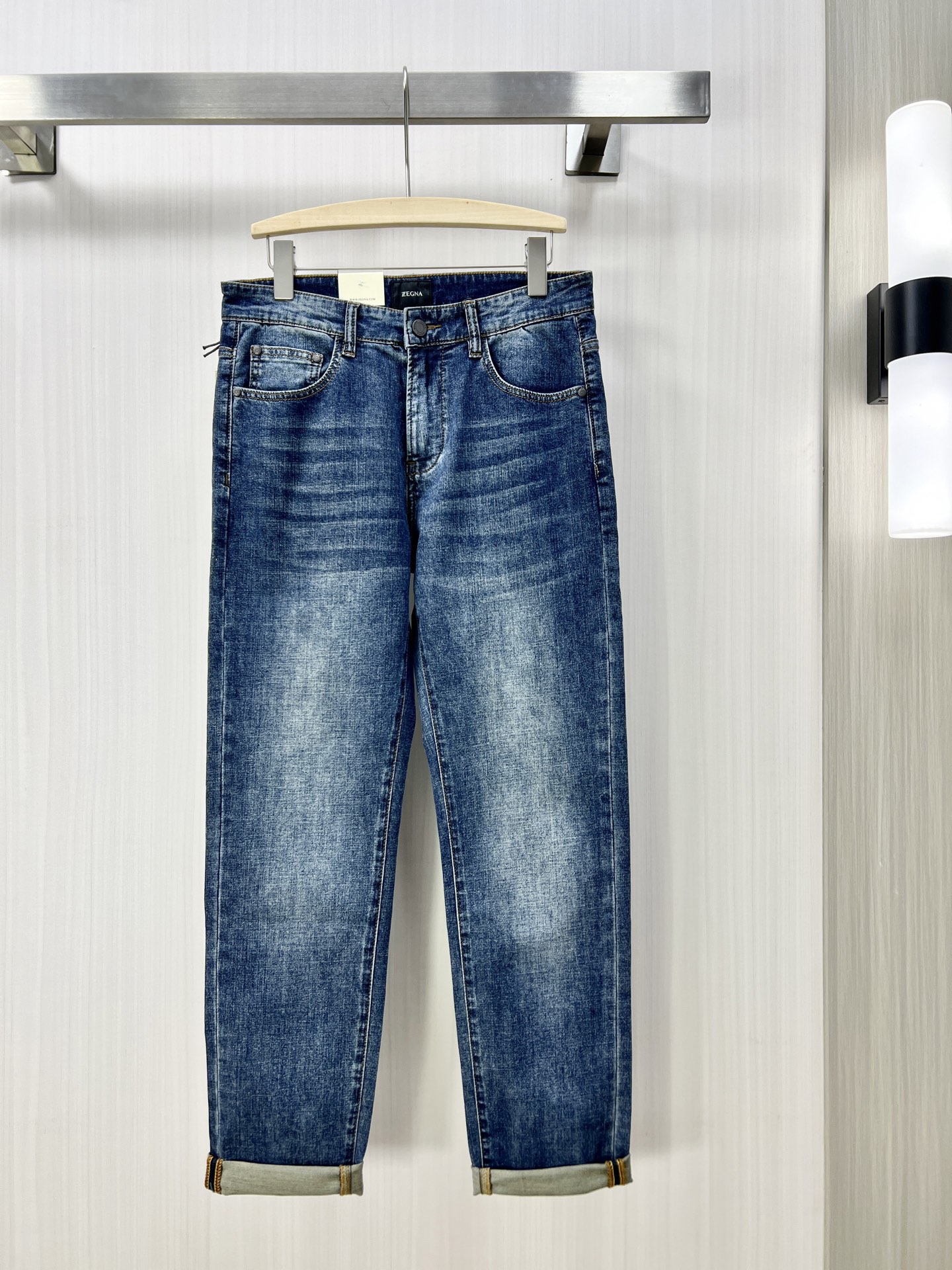 NO:134456,.ZEGNA 25ss new men's fashionable casual pants High-quality custom original fabrics, high-quality custom hardware accessories Special touch and super texture Comfortable and soft breathable Casual style wm Size 30-38,,zegna,alexander wang19860909.ZEGNA 杰尼亚 25ss新款男士时尚休闲裤 高品质定制原版面料、高品质定制五金配件 皮肤特别手感、超级质感 舒适柔软透气 休闲版型wm 尺码30-38,,zegna,alexander wang,Men's clothing