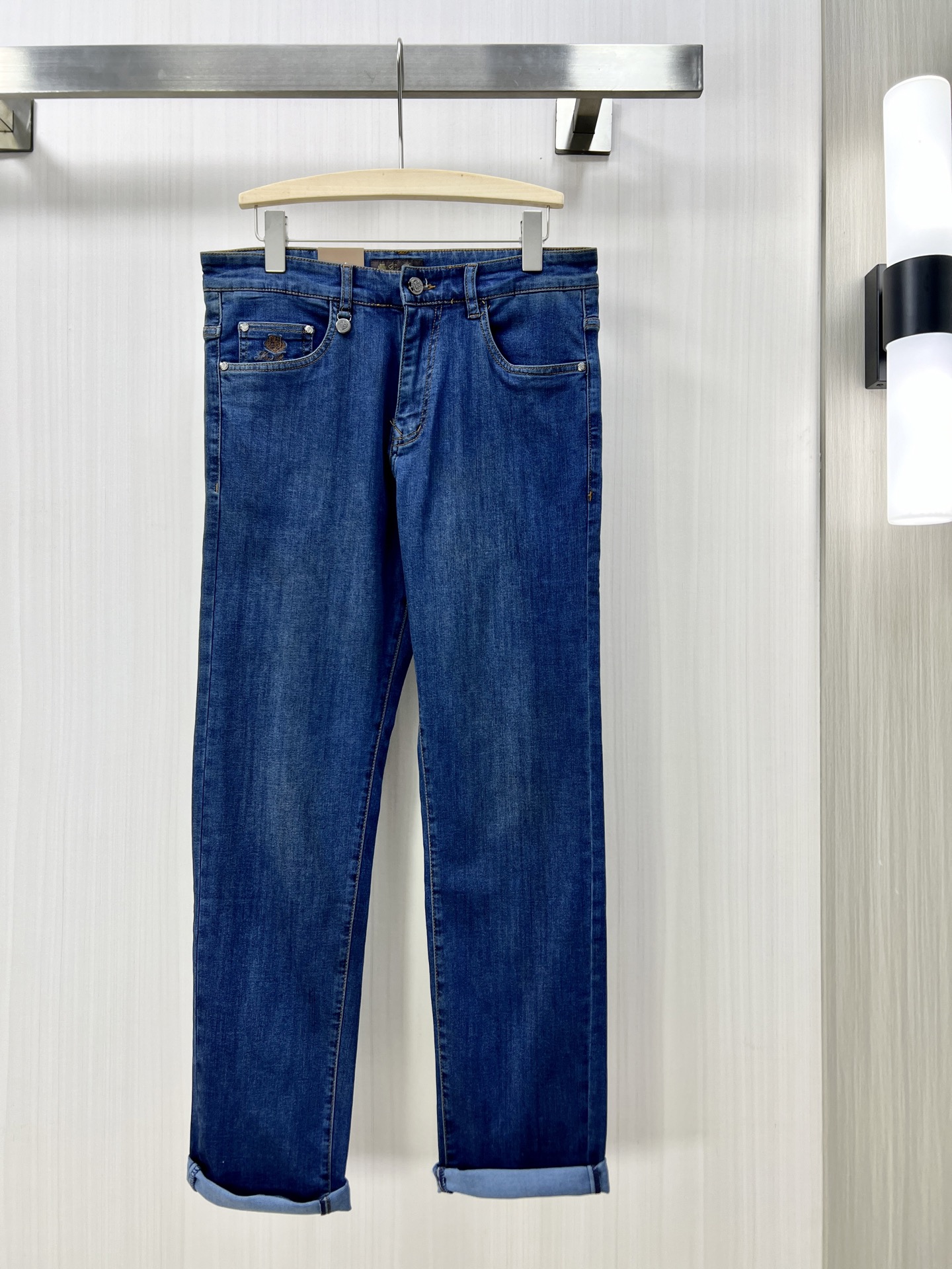 NO:134458,.Lss new men's fashionable casual pants High-quality custom original fabrics, high-quality custom hardware accessories Special touch and super texture Comfortable and soft breathable Casual style wm Size 30-38,,alexander wang19860909.Lss新款男士时尚休闲裤 高品质定制原版面料、高品质定制五金配件 皮肤特别手感、超级质感 舒适柔软透气 休闲版型wm 尺码30-38,,alexander wang,Men's clothing