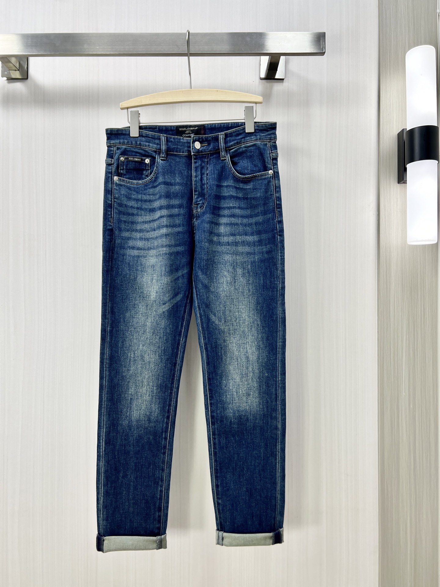 NO:162498,.DG 25ss new men's fashionable casual pants High-quality custom original fabrics, high-quality custom hardware accessories Special touch and super texture Comfortable and soft breathable Casual style wm Size 30-38, Dolce & Gabbana, alexander wang19860909.DG 25ss新款男士时尚休闲裤 高品质定制原版面料、高品质定制五金配件 皮肤特别手感、超级质感 舒适柔软透气 休闲版型wm 尺码30-38,,Dolce&Gabbana,alexander wang,Men's clothing