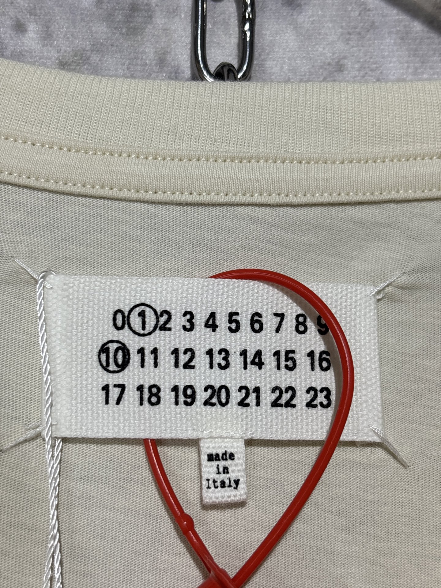 마르지엘라 로고 프린트 스트레이트 크루넥 반팔 티셔츠 48188 이미지 11