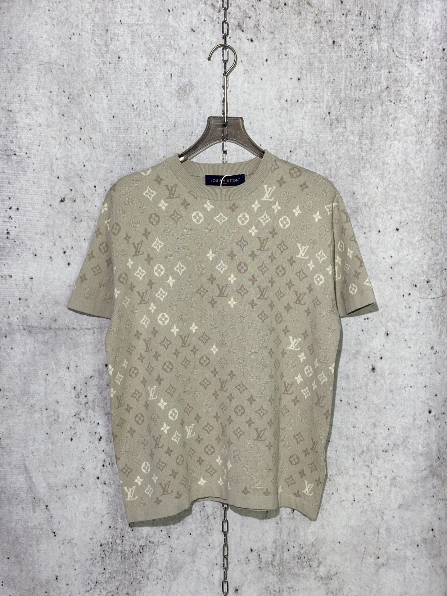 루이비통 2025SS 모노그램 프린트 라운드넥 반팔 티셔츠 남녀공용 11609 Louis Vuitton T Shirt