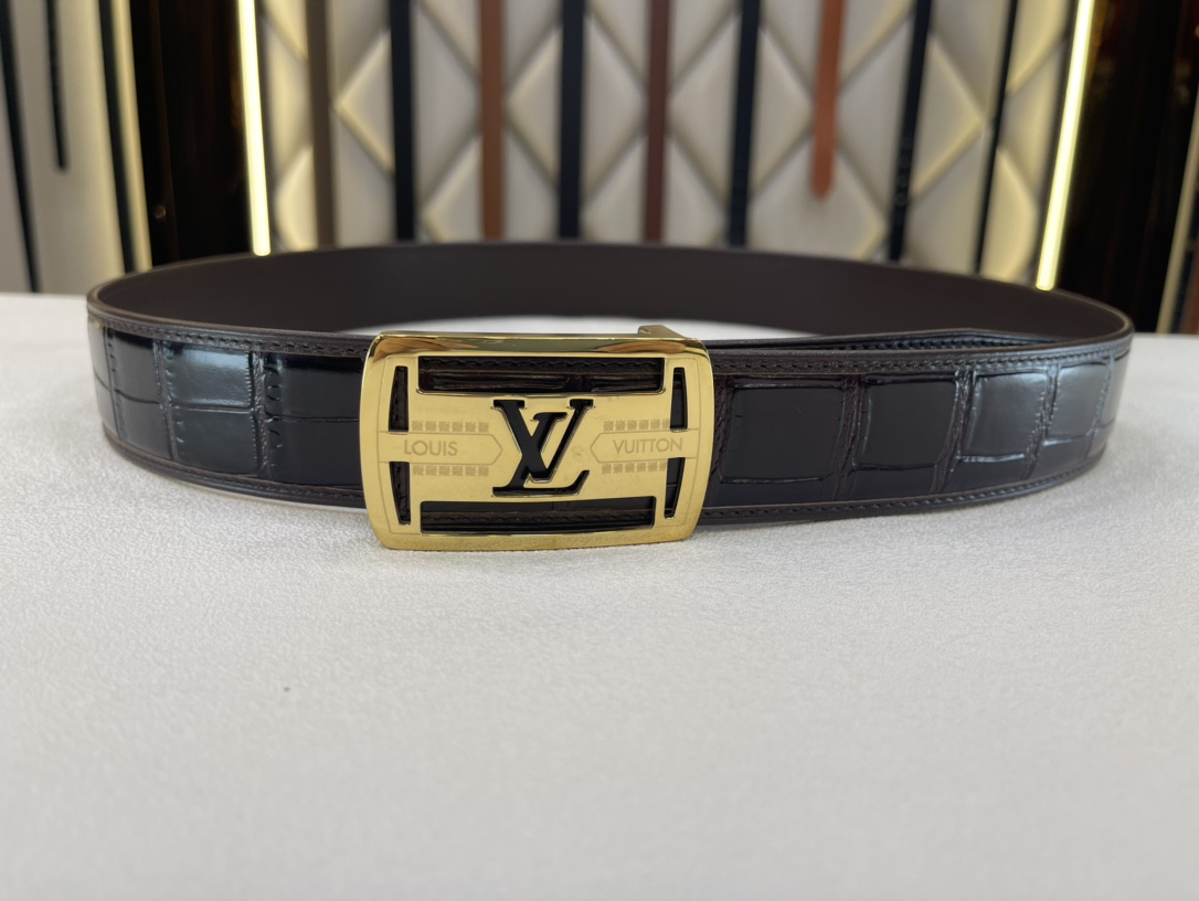 LV大板扣新款经典原单品质头层牛皮鳄鱼肚皮纹搭配原单精品钢扣精工制作细节看图实物拍摄高端奢华宽度4.0c