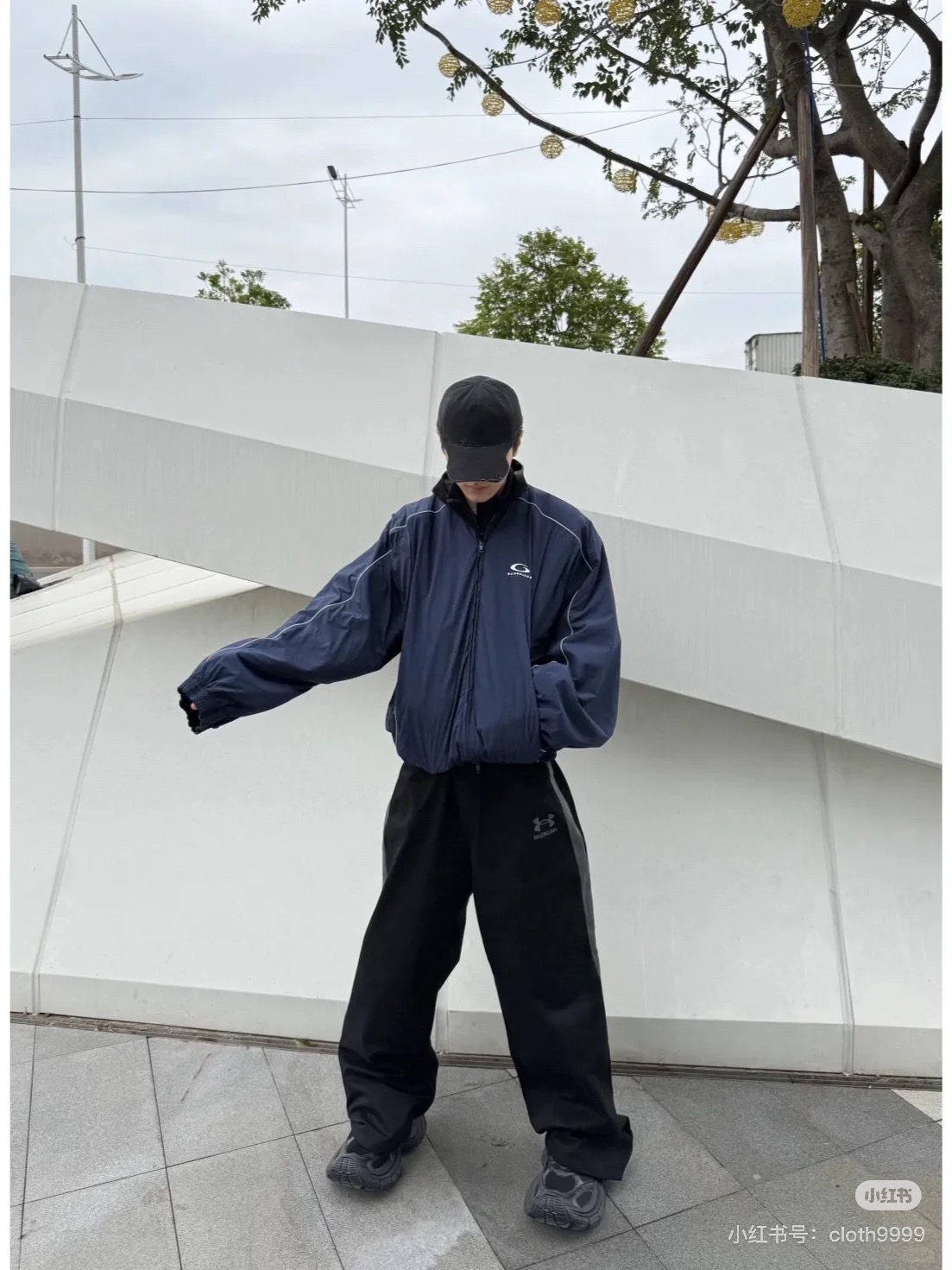 발렌시아가 남성 자켓 102925 이미지 10