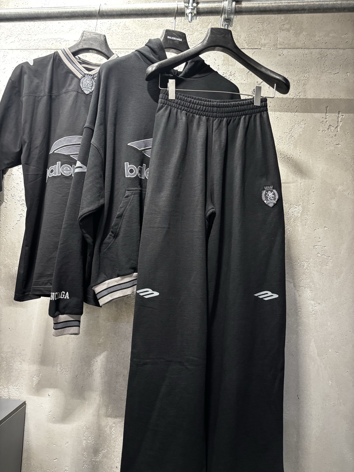 발렌시아가 남성 후드 102965 이미지 2