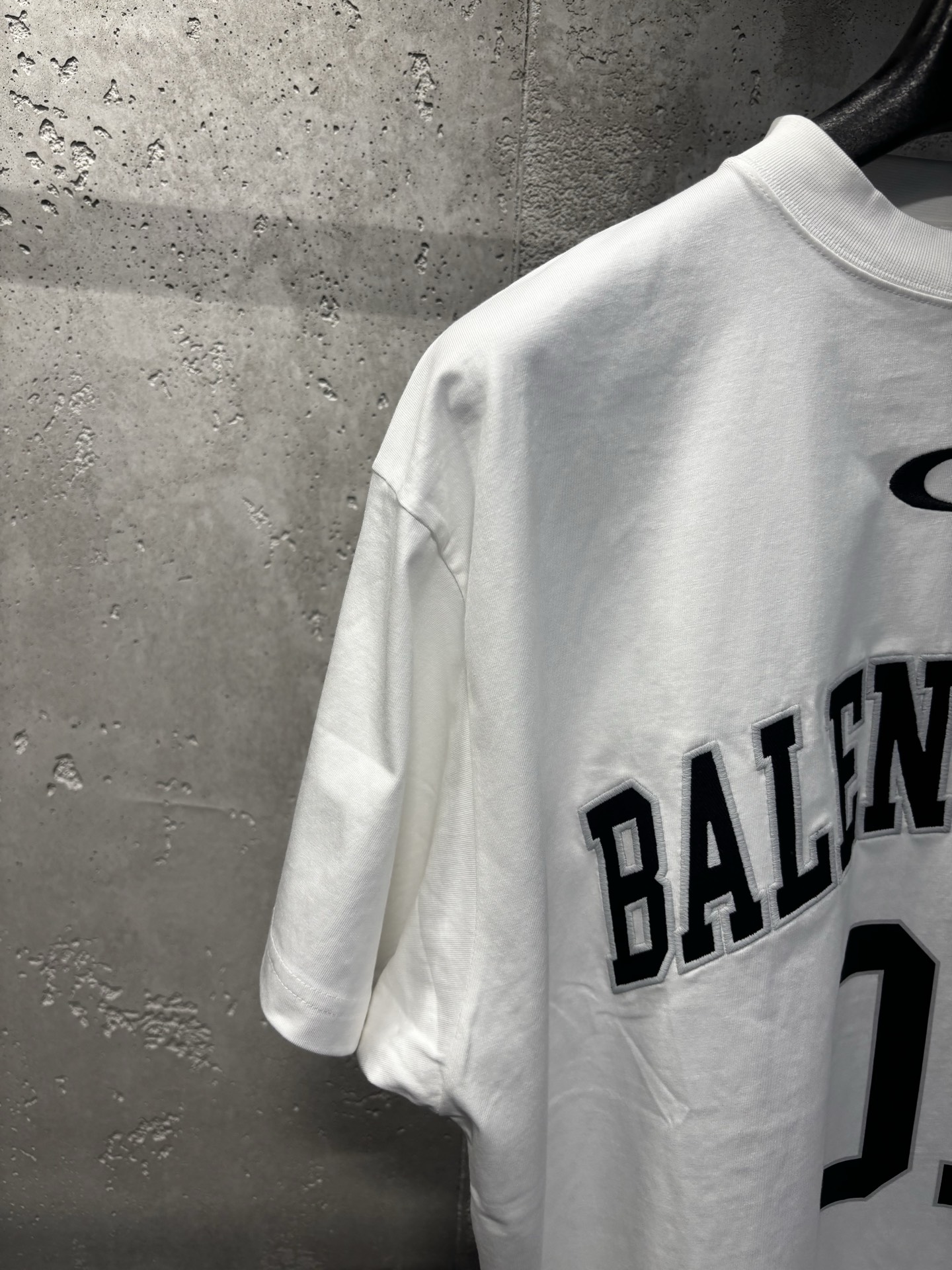 발렌시아가 남성 반팔 142667 Balenciaga T Shirt 상세 이미지 8