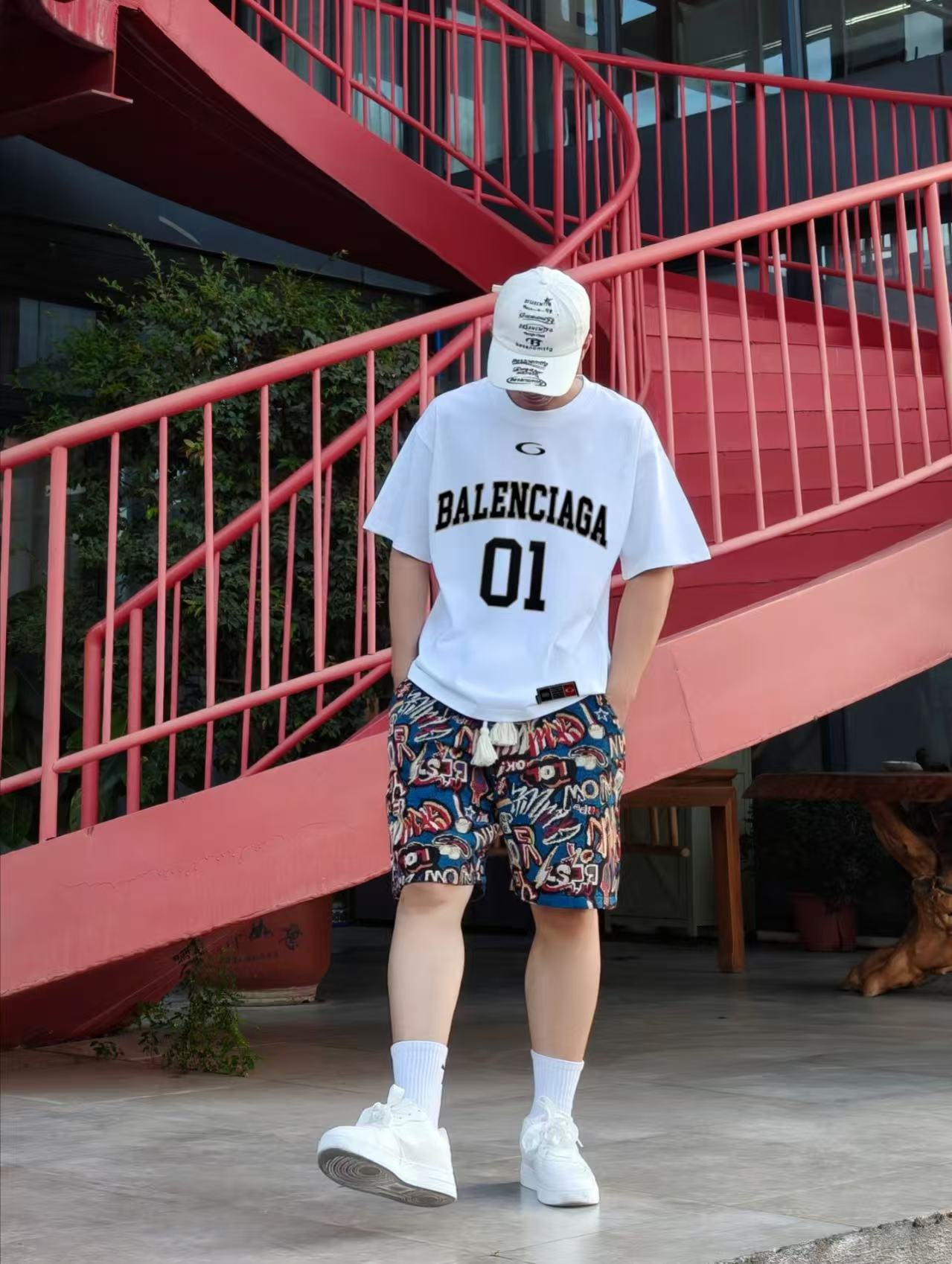발렌시아가 남성 반팔 142668 Balenciaga T Shirt 상세 이미지 2