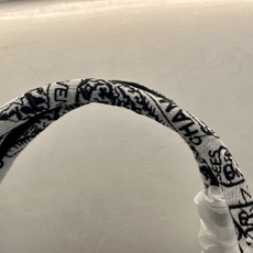 巴黎地图大号Book Tote 手袋由 Dior 女装创意总监玛丽亚·嘉茜娅·蔻丽 (Maria Gra 巴黎地图大号Book Tote 手袋由 Dior 女装创意总监玛丽亚·嘉茜娅·蔻丽 (Maria Gra