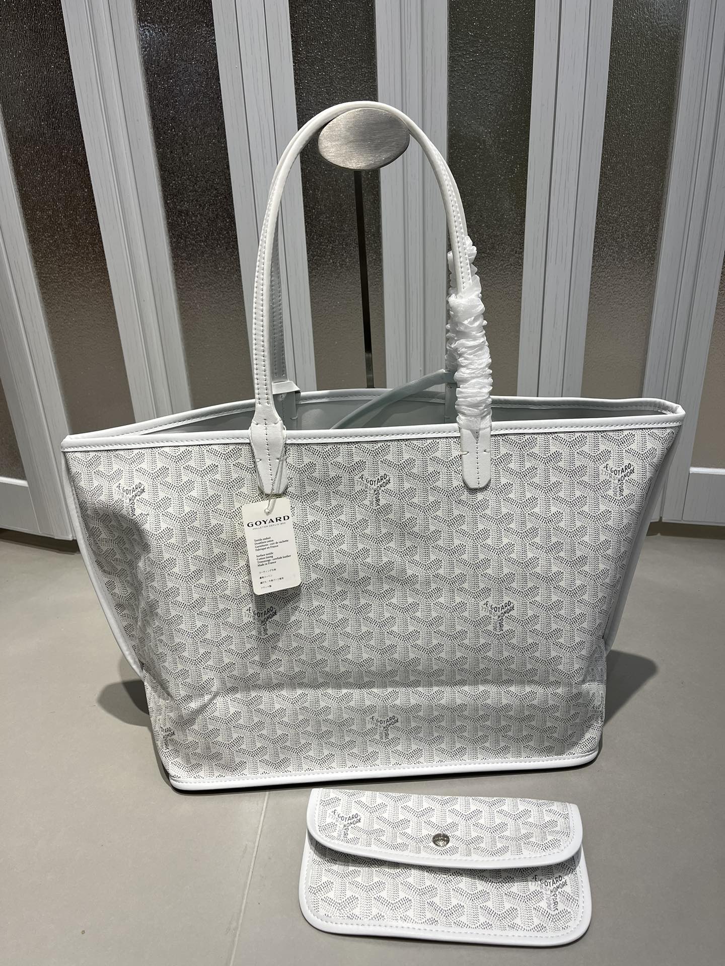 双面中号专柜对版升级版。❤️goyard（戈雅）经多次研究与改良，不断提升面料与皮质，全方位独家定制™️只为不断达到客户