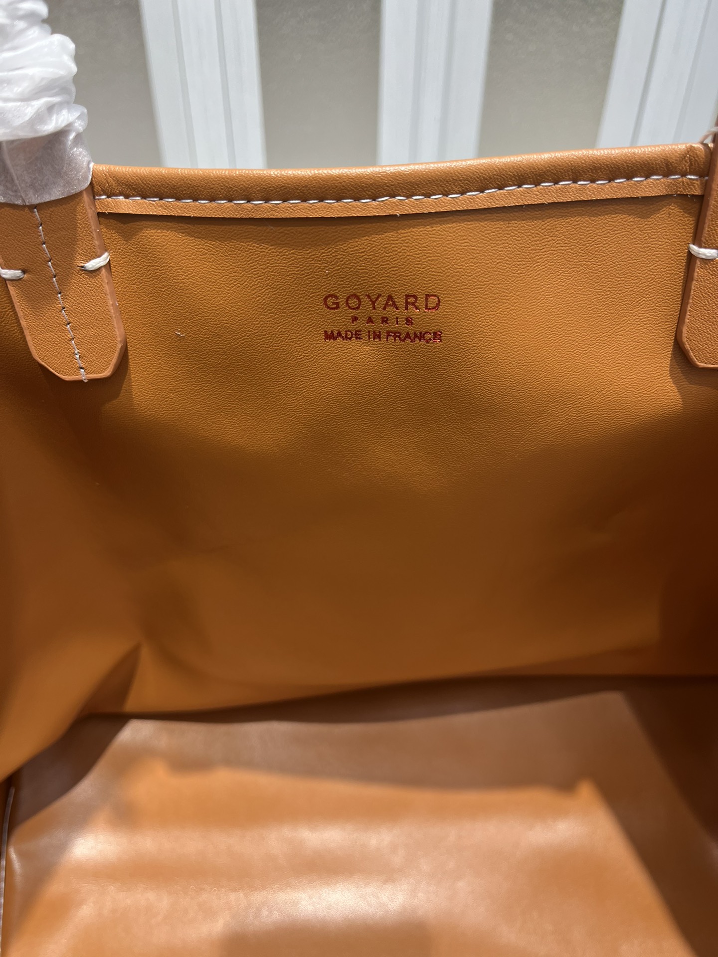 双面中号专柜对版升级版。❤️goyard(戈雅)经多次研究与改良,不断提升面料与皮质,全方位独家定制™️只为不断达到客户 双面中号专柜对版升级版。❤️goyard(戈雅)经多次研究与改良,不断提升面料与皮质,全方位独家定制™️只为不断达到客户