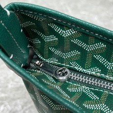 荔枝纹~荔枝纹 戈雅❤️ hobo腋下包 mini号22cm 棉麻内里 托特包型可以日常休闲 又可以很通勤!单肩带让整个 荔枝纹~荔枝纹 戈雅❤️ hobo腋下包 mini号22cm 棉麻内里 托特包型可以日常休闲 又可以很通勤!单肩带让整个