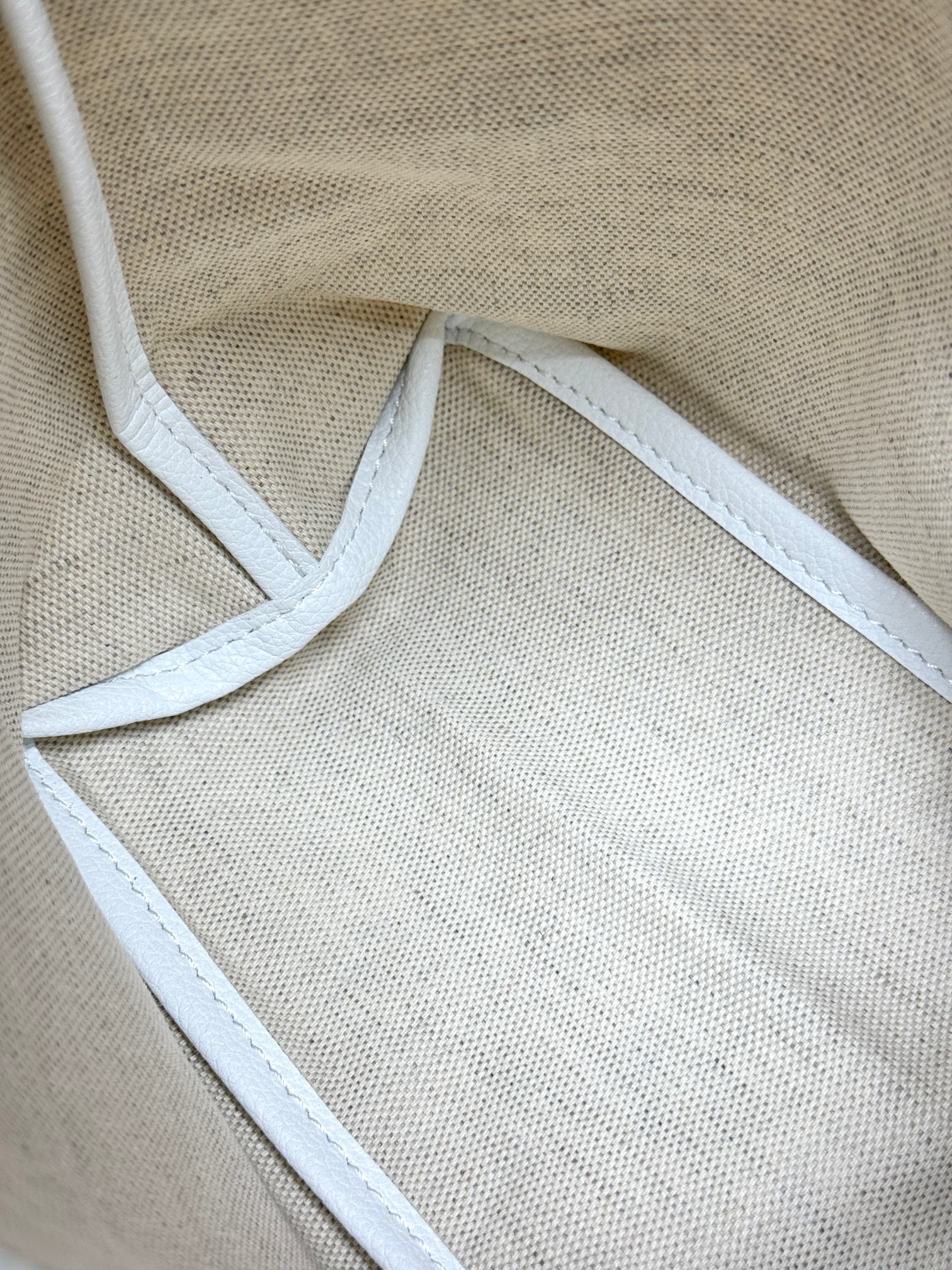 麻布配荔枝纹!!麻布配荔枝纹! 戈雅❤️ hobo腋下包 mini号22cm 棉麻内里 托特包型可以日常休闲 又可以很通 麻布配荔枝纹!!麻布配荔枝纹! 戈雅❤️ hobo腋下包 mini号22cm 棉麻内里 托特包型可以日常休闲 又可以很通