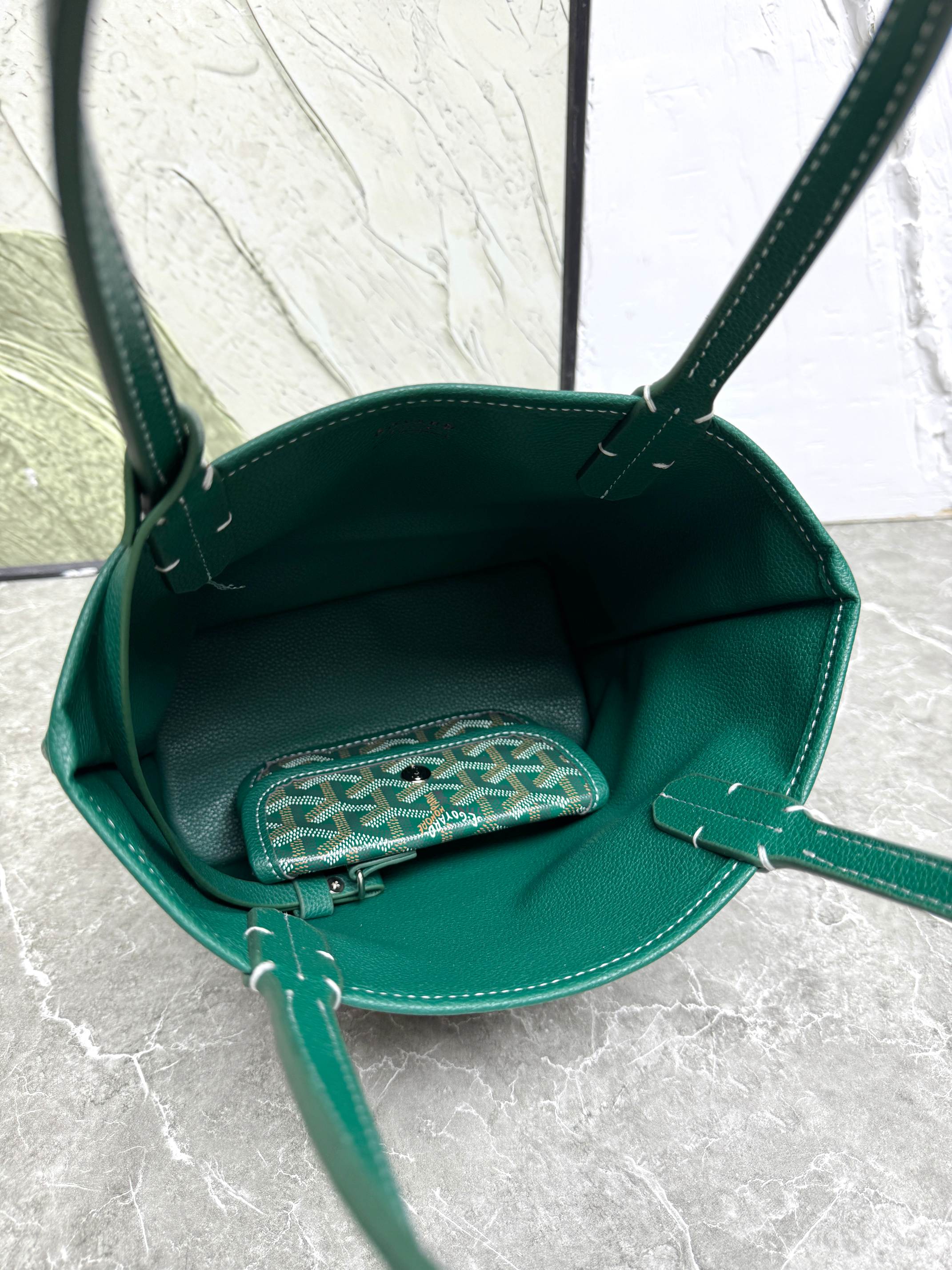 麻布配荔枝纹!麻布配荔枝纹 戈雅托特双面包 双面托特mini号 正品开模打版,采用进口对版头层小牛皮➕定制Goyardi 麻布配荔枝纹!麻布配荔枝纹 戈雅托特双面包 双面托特mini号 正品开模打版,采用进口对版头层小牛皮➕定制Goyardi