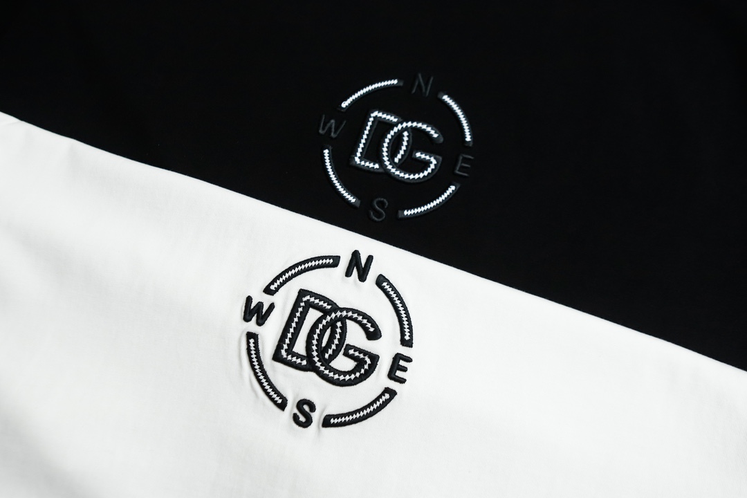DG24款最新款短袖T恤原标定制面料手感柔软穿着舒适做工精细.上身效果无敌帅气码数S-2XL微阔版
