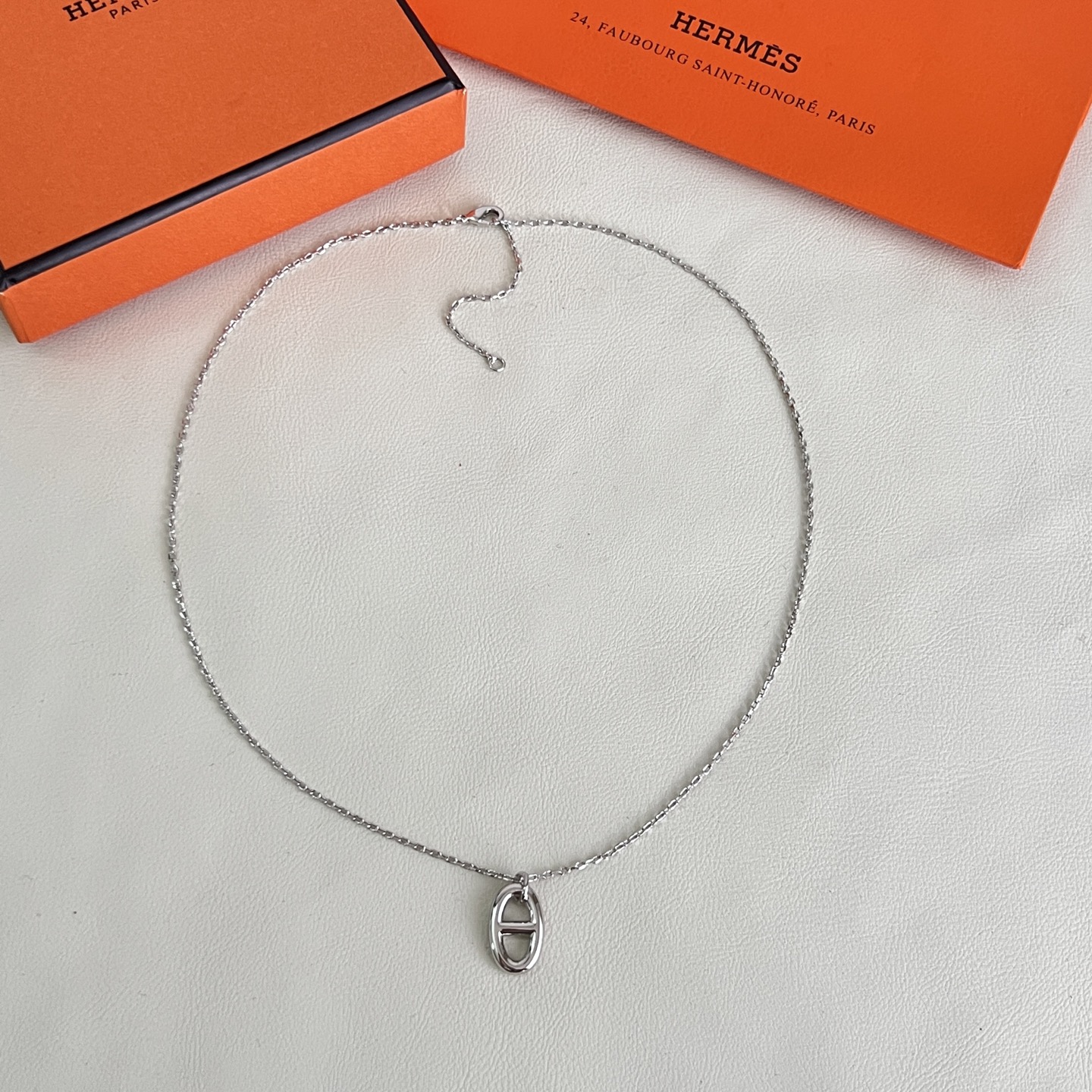 Hermès HERMÈS 爱马仕