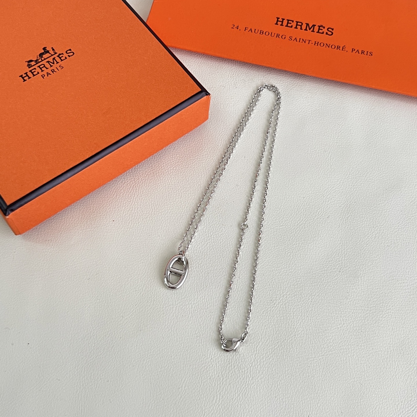 Hermès HERMÈS 爱马仕