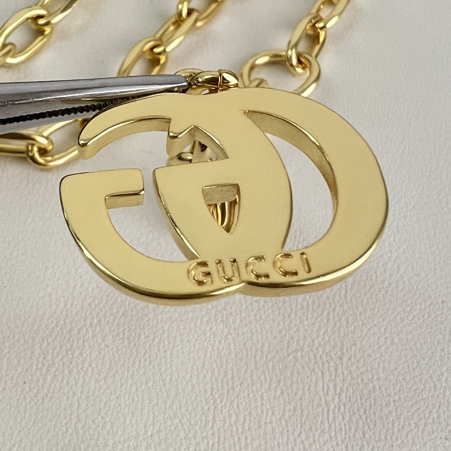 Gucci Gucci 项链，明亮式切割工艺使表面抛光非常靓丽360度绚丽夺目 方方面面都很到位整体设计简约