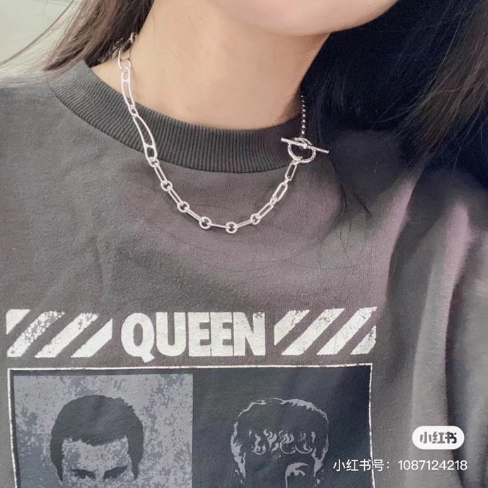 Collier Hermes Chaine d Ancre Punk métal argenté sans pierres précieuses 40cm