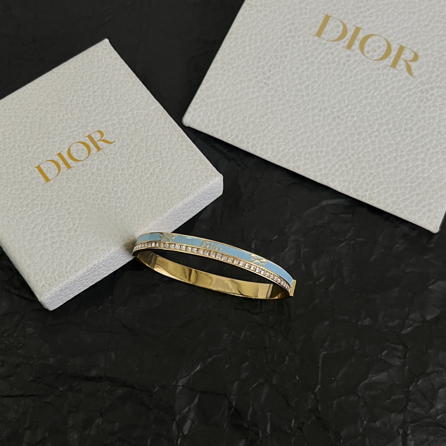 】👑Dior 迪奥  中古 手镯 专柜一致上新 精选原版一致 黄铜材质 甜美气质高雅。