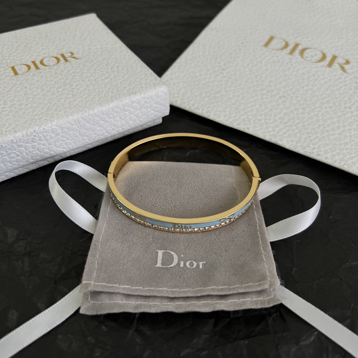 】👑Dior 迪奥  中古 手镯 专柜一致上新 精选原版一致 黄铜材质 甜美气质高雅。
