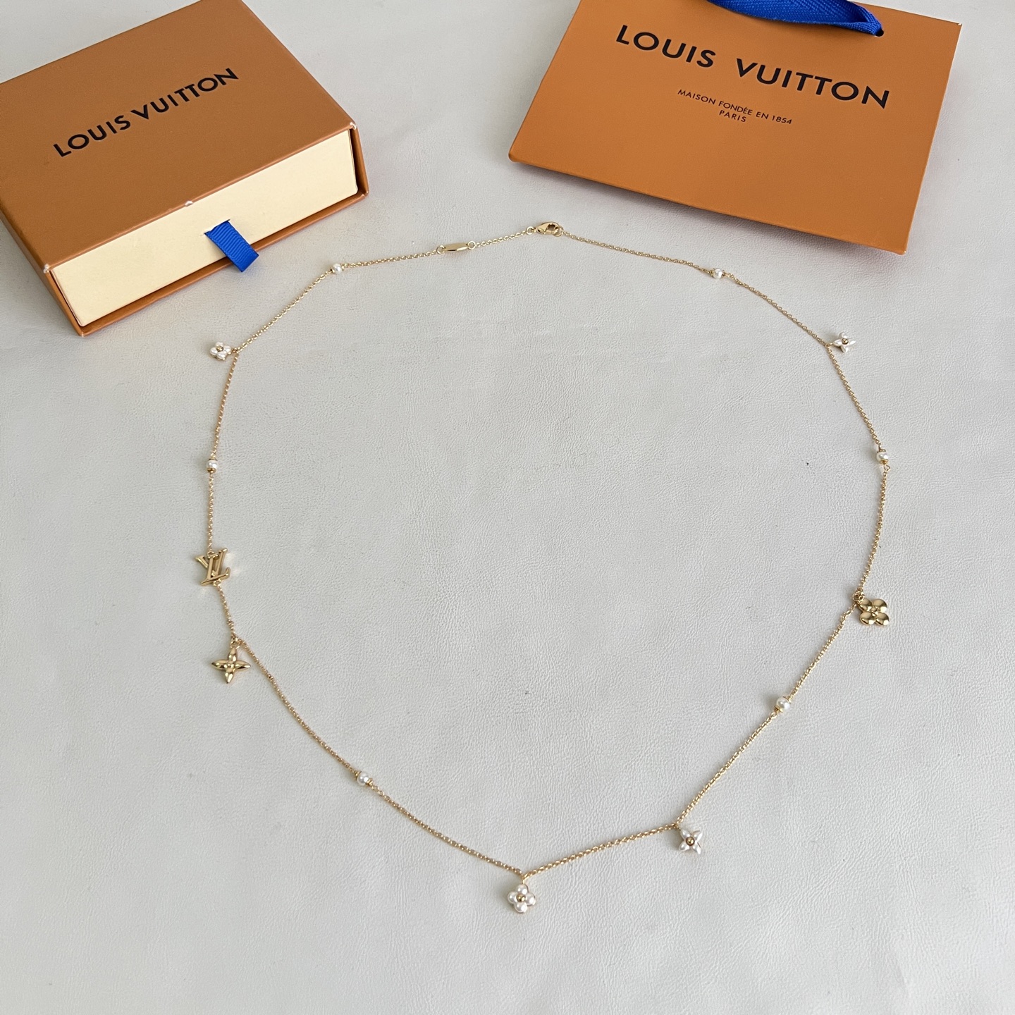 】原单货 LV 项链🔹🔹Louis Vuitton 路易威登 🔹专柜一致材质 火爆款出货 设计独特 复古