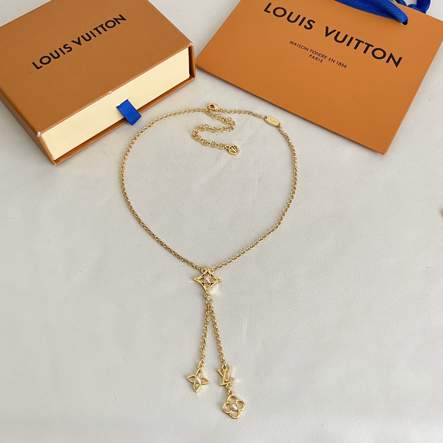 】原单货 LV 项链🔹🔹Louis Vuitton 路易威登 🔹专柜一致材质 火爆款出货 设计独特 复古