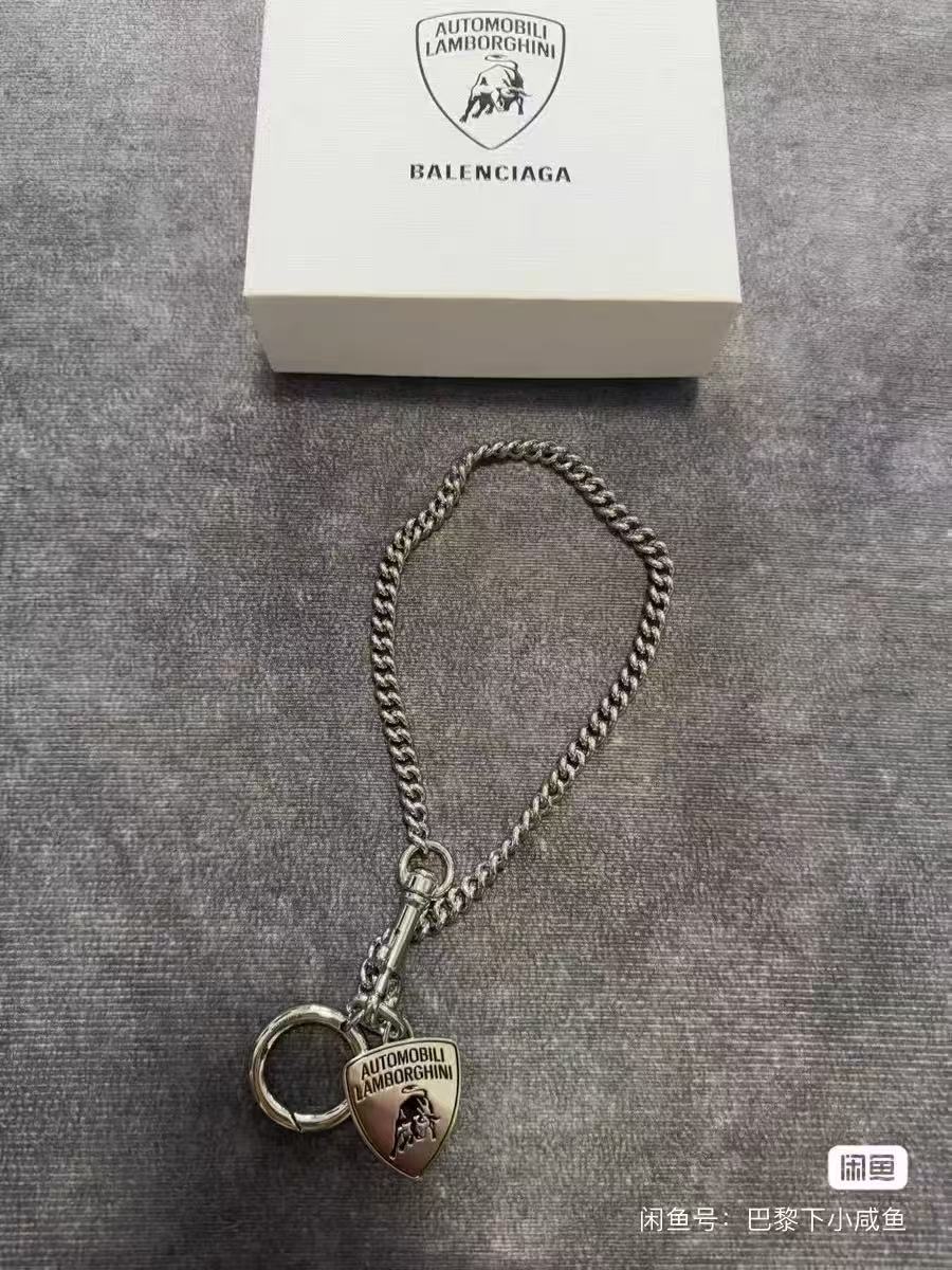 】原单货🔹🔹新品 巴黎世家 项链 钥匙扣（两用）Balenciaga 做旧款🔹专柜一致 黄铜材质 古金电