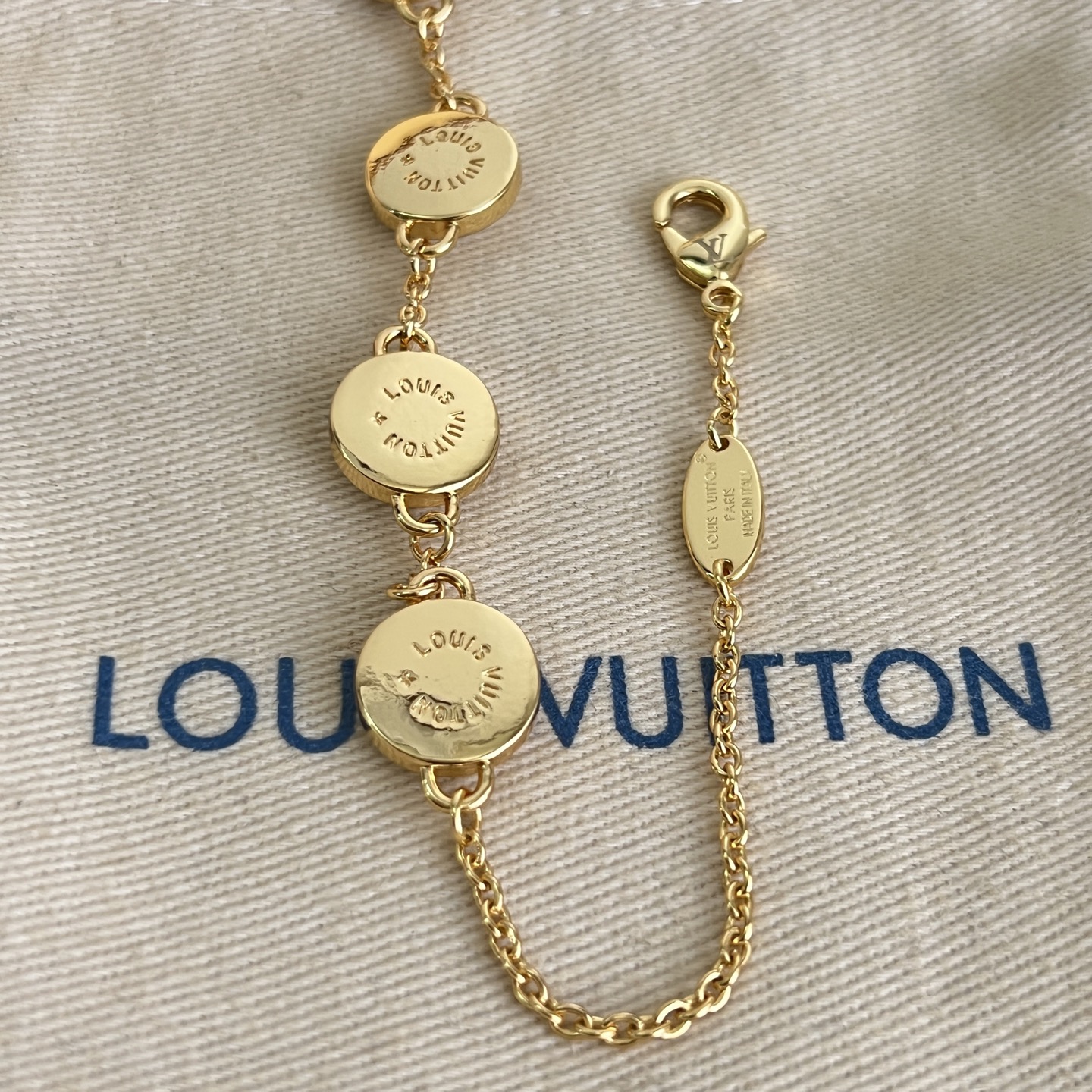 】LV 项链🔹🔹Louis Vuitton 路易威登🔹专柜一致材质 火爆款出货 设计独特 复古前卫 男神