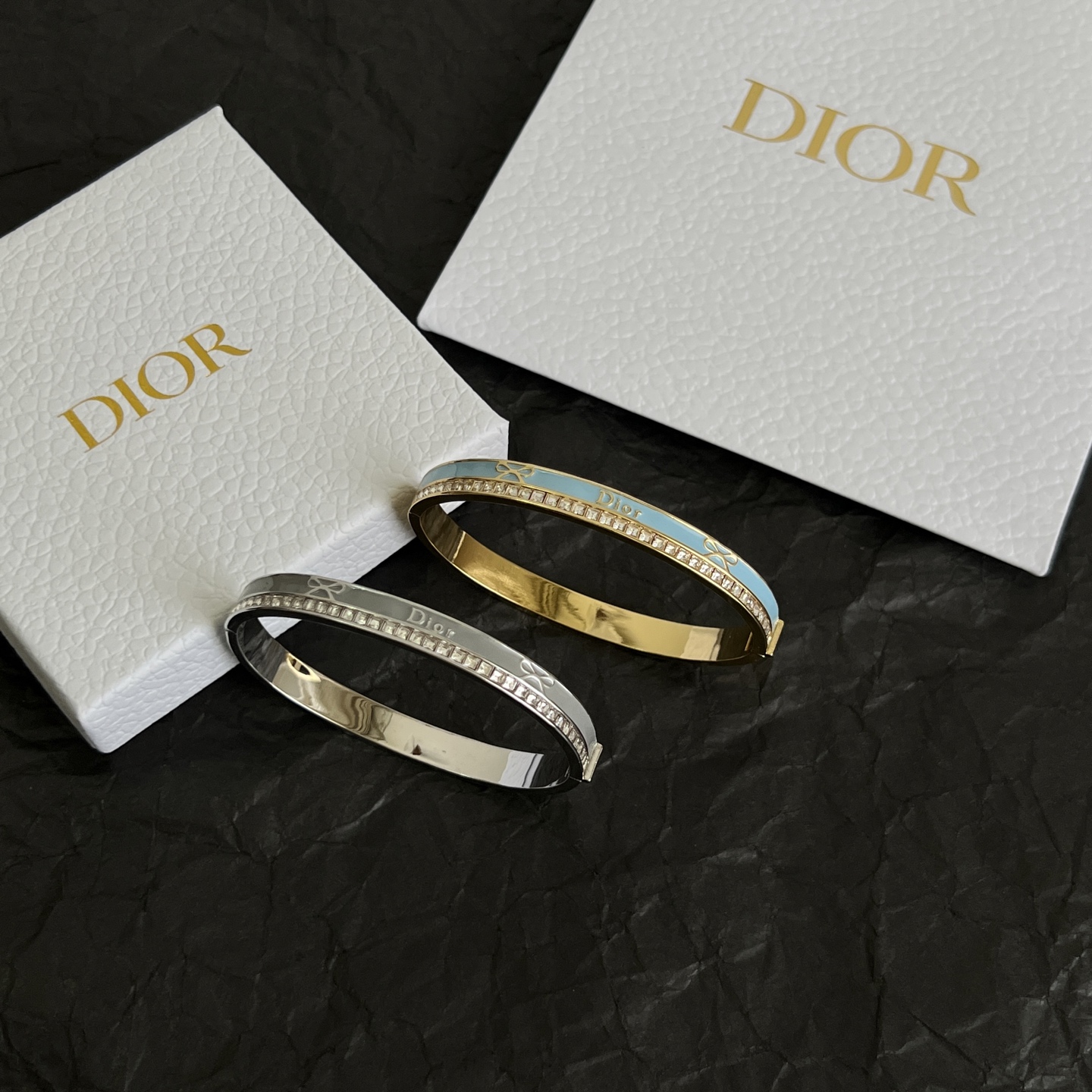 】👑Dior 迪奥  中古 手镯 专柜一致上新 精选原版一致 黄铜材质 甜美气质高雅。