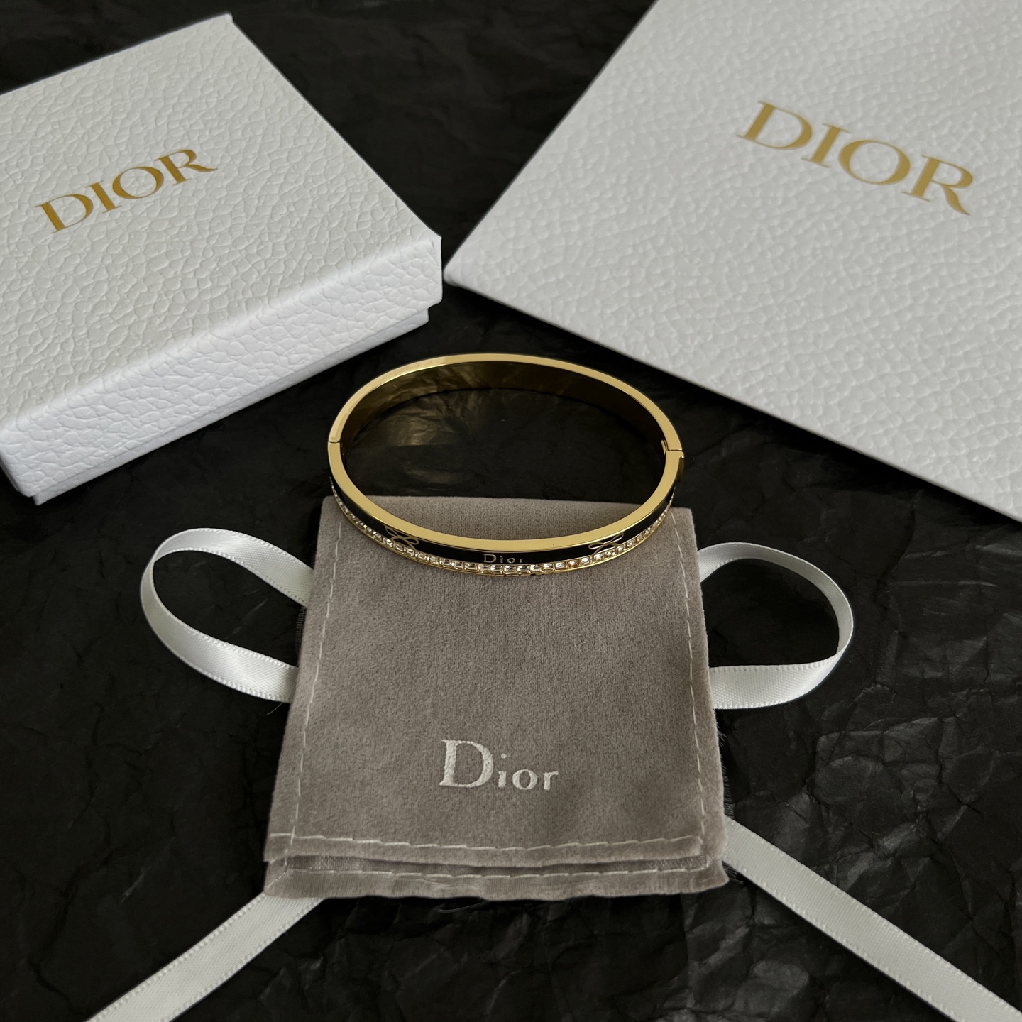 】👑Dior 迪奥  中古 手镯 专柜一致上新 精选原版一致 黄铜材质 甜美气质高雅。