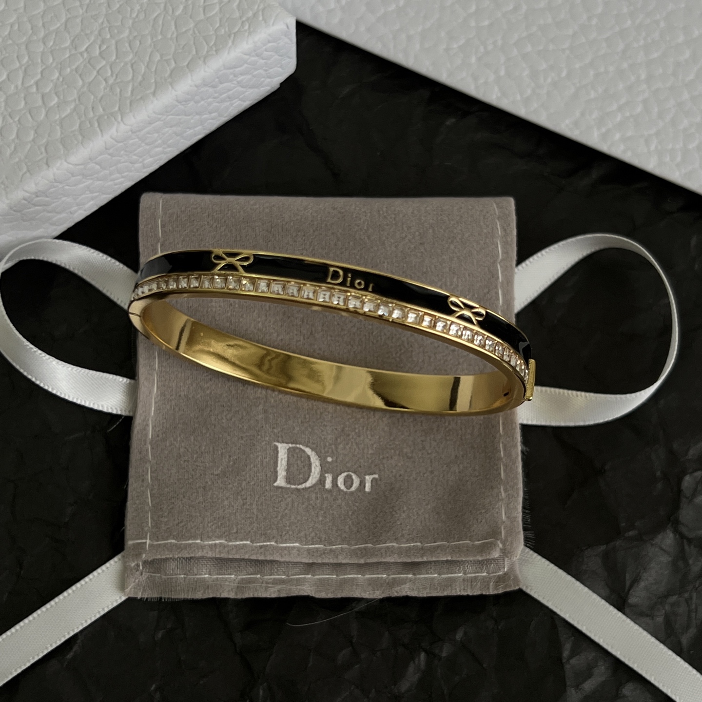 】👑Dior 迪奥  中古 手镯 专柜一致上新 精选原版一致 黄铜材质 甜美气质高雅。