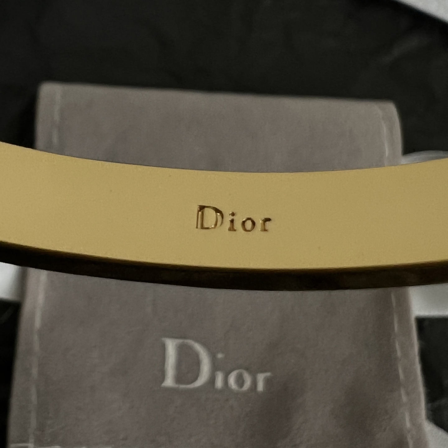 】👑Dior 迪奥  中古 手镯 专柜一致上新 精选原版一致 黄铜材质 甜美气质高雅。