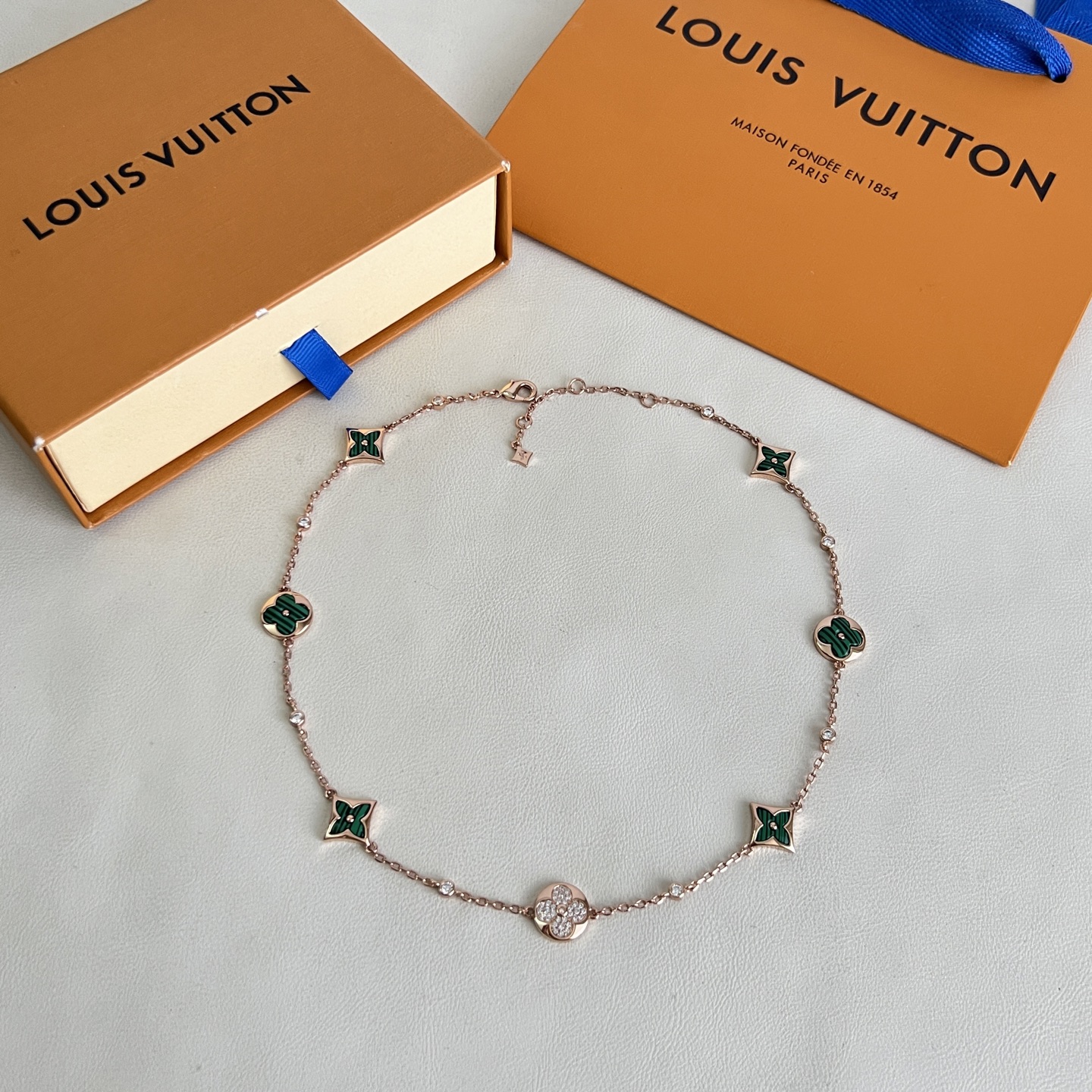 Louis Vuitton Haute Joaillerie Fine Jewelry Earrings Necklace Ring 2