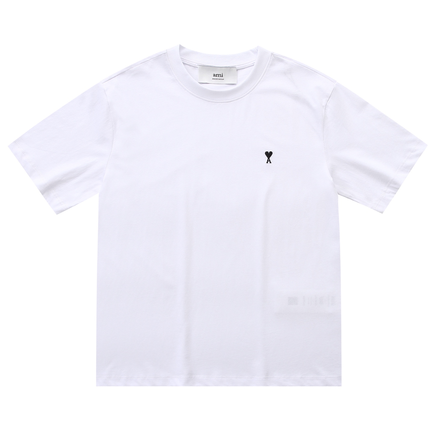 NO:825954,Ami 26SS small label embroidered short-sleeve, purchased and developed from the original version, made of 21 counts of high-quality cotton fabric of 180 grams, co-dyed with 220 grams of Salona rib in the same vat, no color difference, imported Tajima embroidery, enzyme-washed fabric, not easy to shrink and deform, complete with three labels, fitted version, size s-XL, men's and women's wear, T-shirt,19860909Ami 26SS 小标刺绣短袖 原版购入开发,采用21支高品质全棉面料180克,同缸共染索罗娜罗纹220克,无色差, 进口田岛刺绣,面料酵洗,不易缩水变形,三标齐全,合身版型 尺码s-XL,男装女装,T-shirt,,Women's clothing