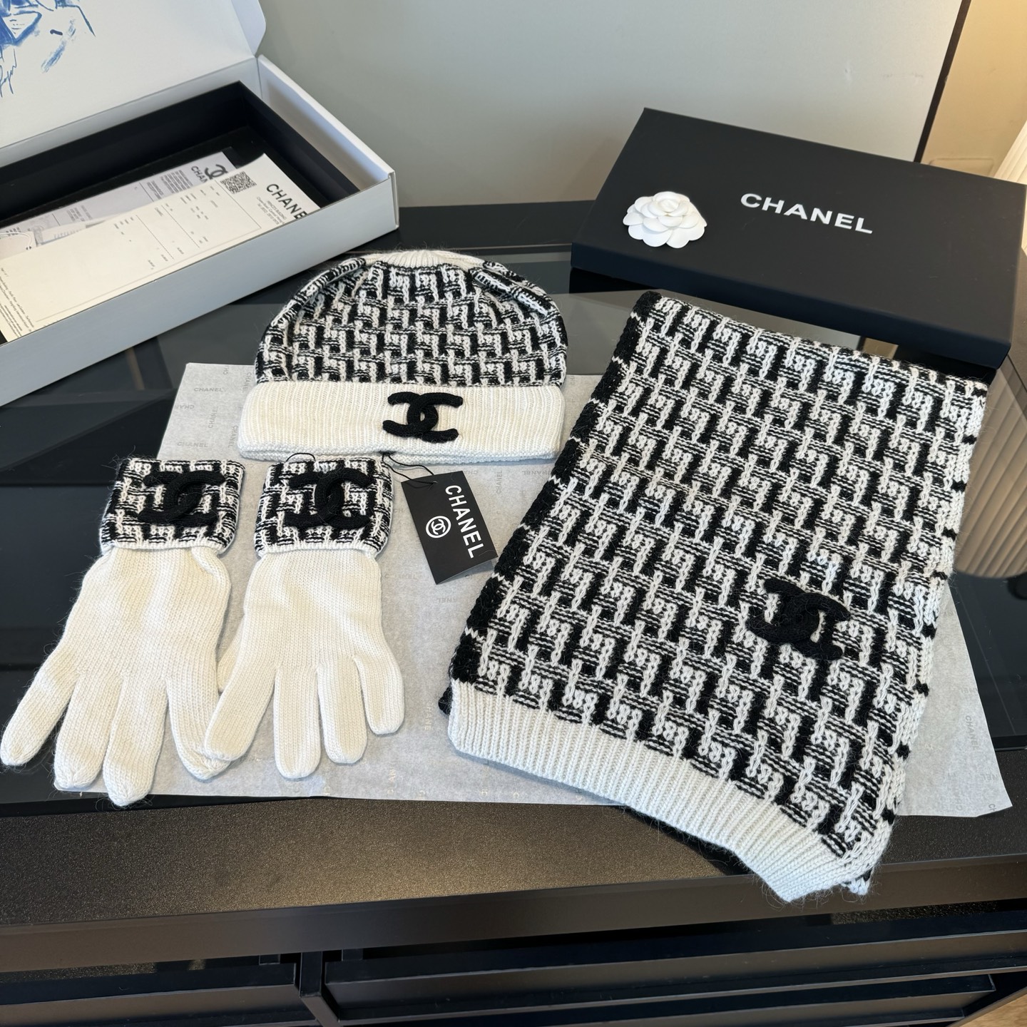 Chrome Hearts 𝑪𝒉 线绒标志三件套