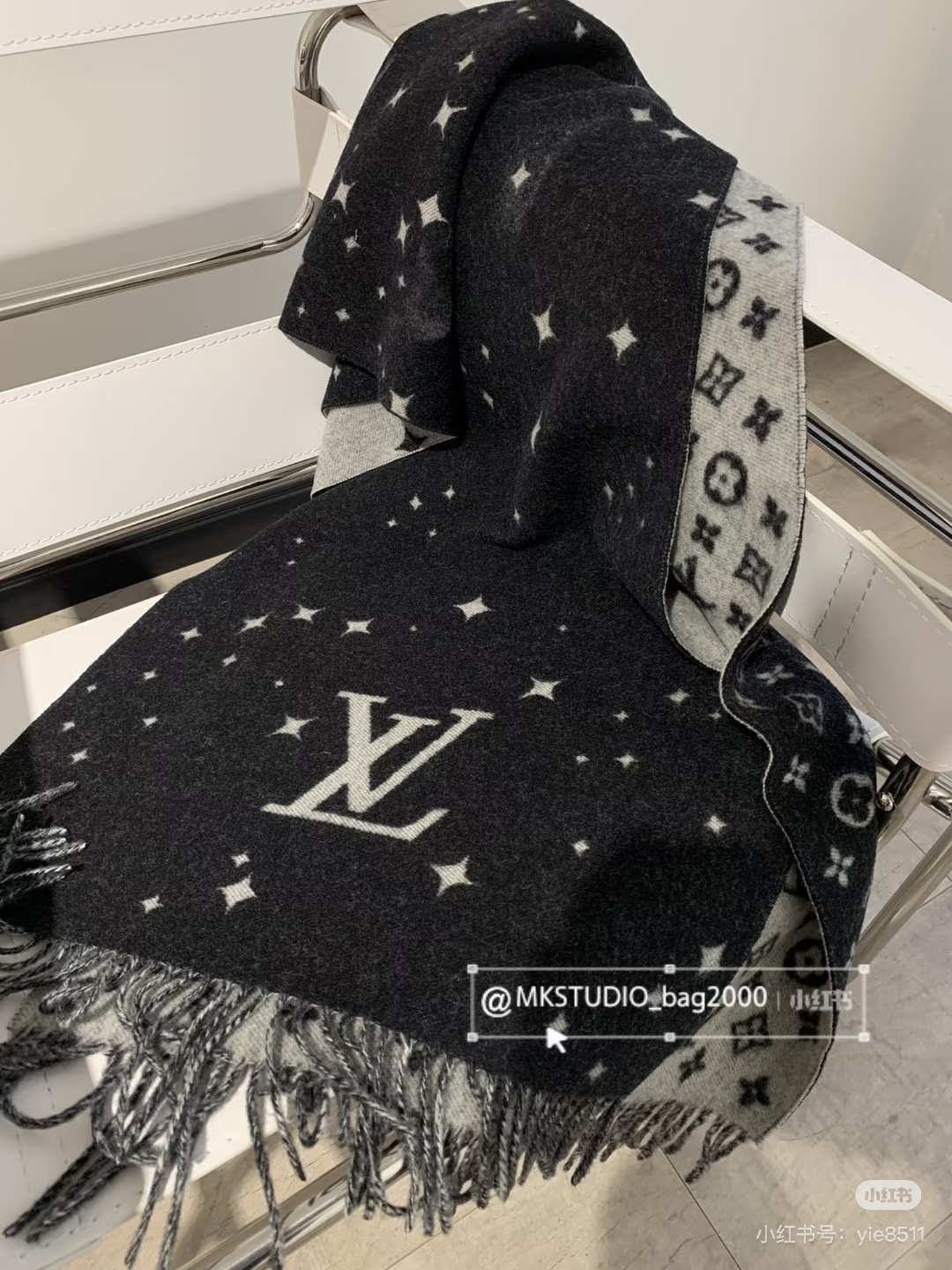 Louis Vuitton 𝐋𝐨𝐮𝐢𝐬 𝐕𝐮𝐢𝐭𝐭𝐨𝐧 Galaxy 星空羊绒披肩