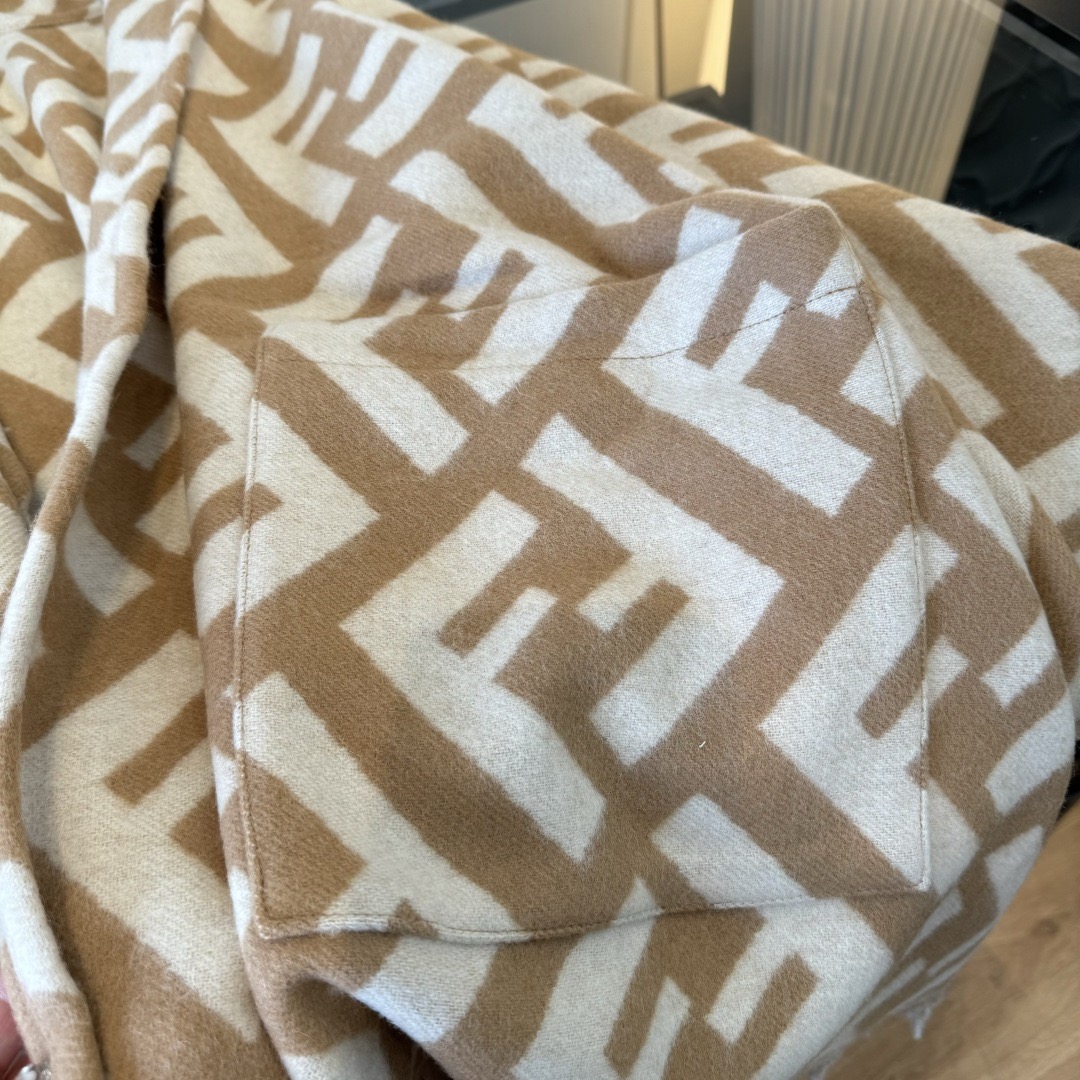Fendi-hoed ¥ — photo 6