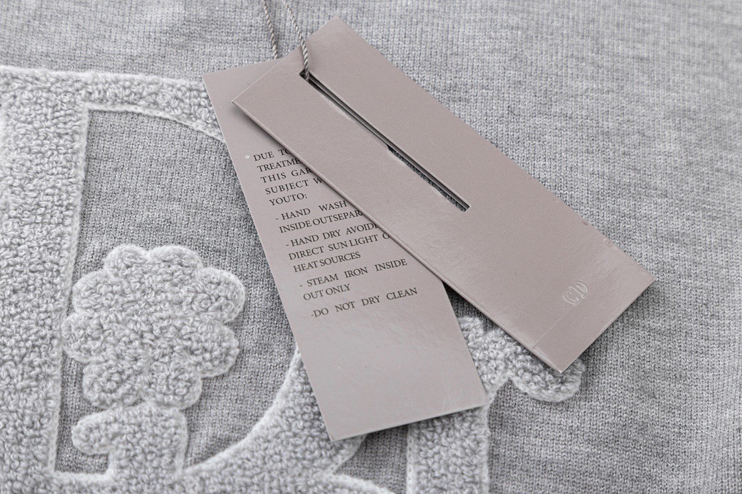 High-Quality Dior Sweater: 311 FG Knitting Long Sleeve, SM L Size - 图片 6