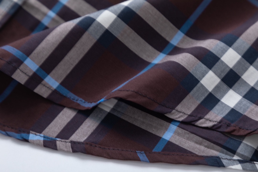 Burberry  衬衫服装,burberry 8