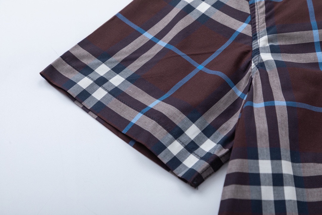 Burberry  衬衫服装,burberry 4