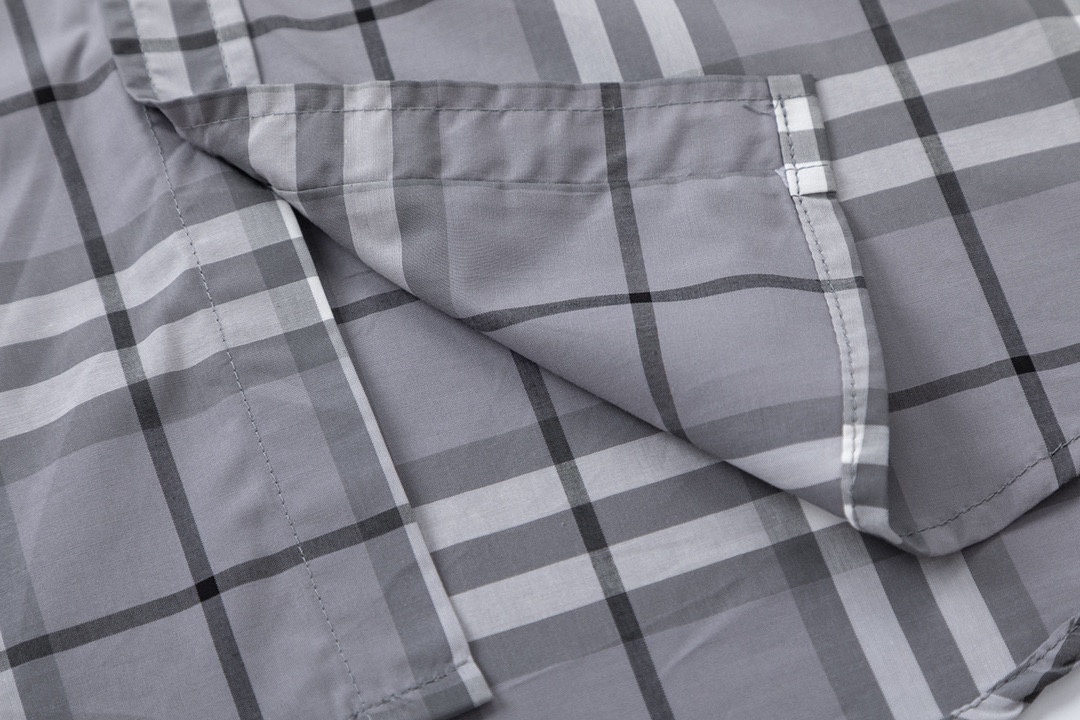 Burberry  衬衫服装,burberry 7