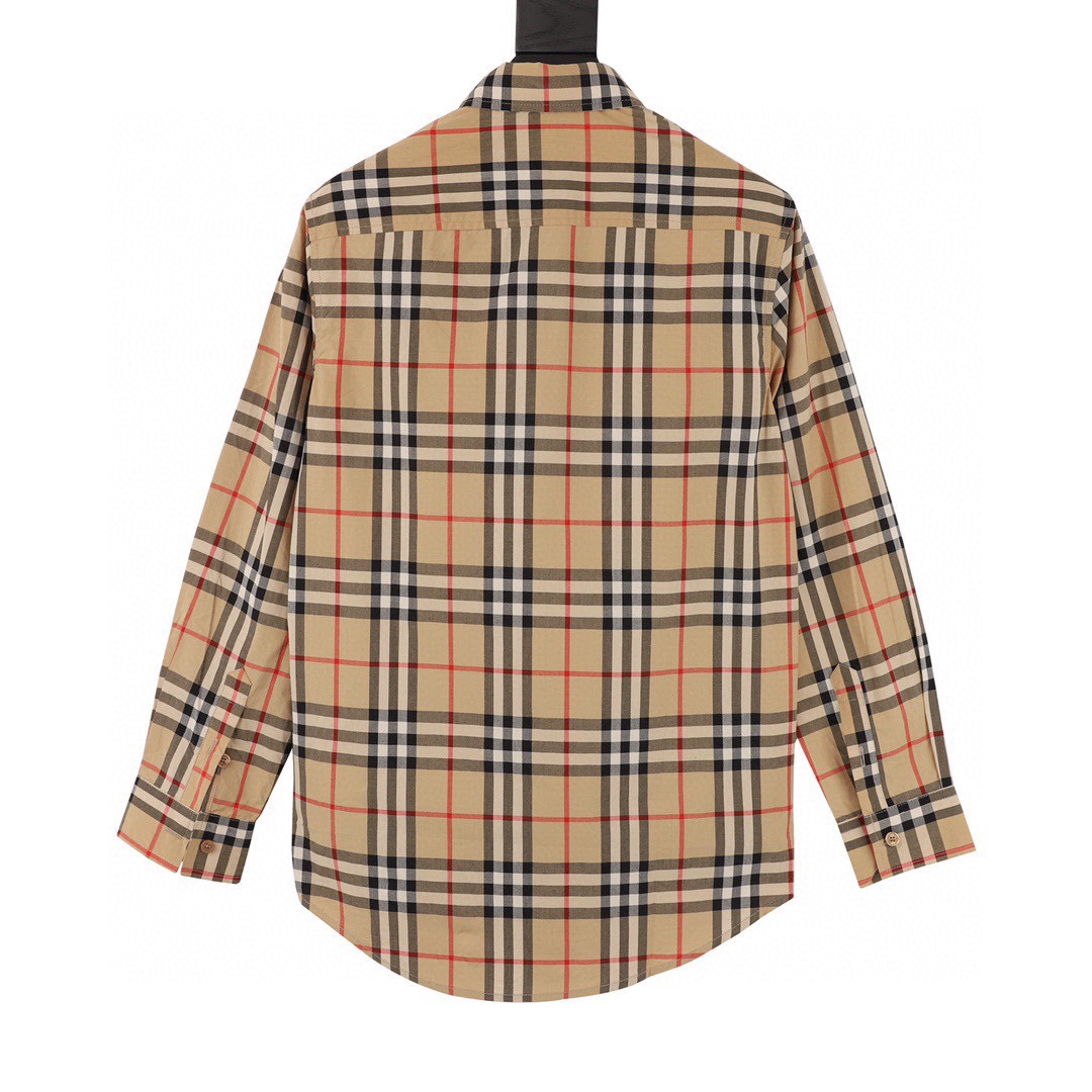 Burberry Classic Striped Shirt: Timeless Style with Intricate Detail and Quality Craftsmanship - 图片 2