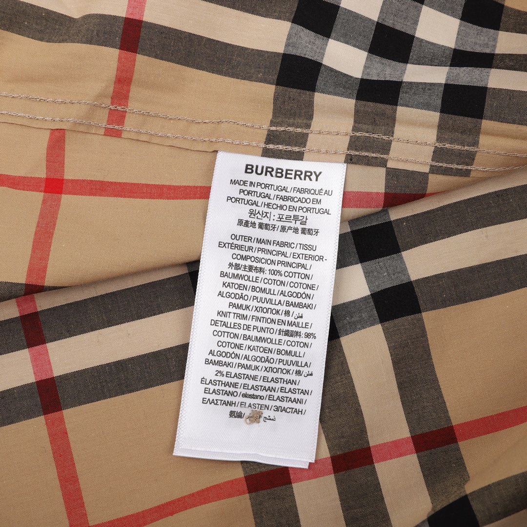 Burberry Classic Striped Shirt: Timeless Style with Intricate Detail and Quality Craftsmanship - 图片 7